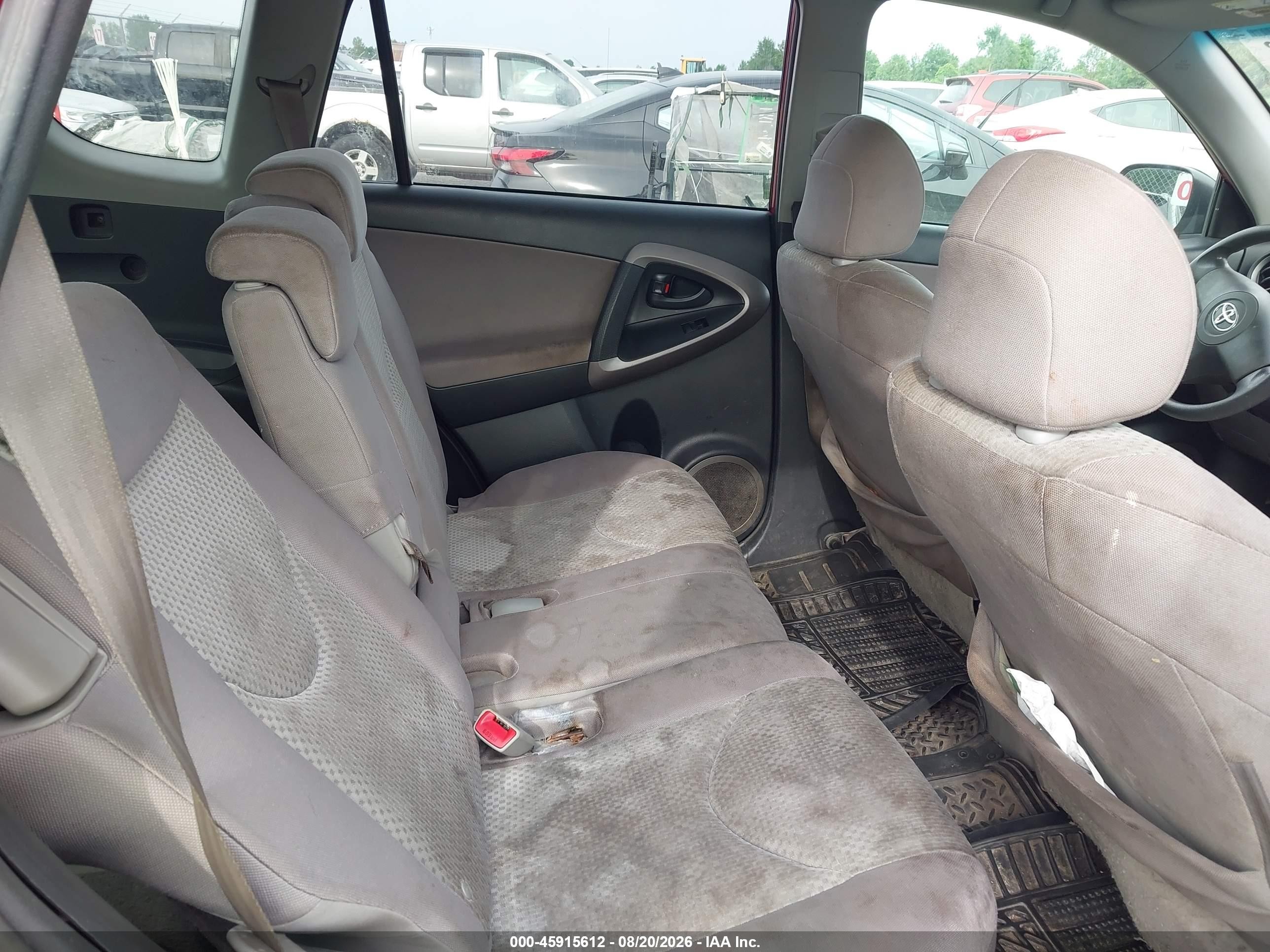 2008 Toyota Rav4   Красный vin: JTMBD35V885204224