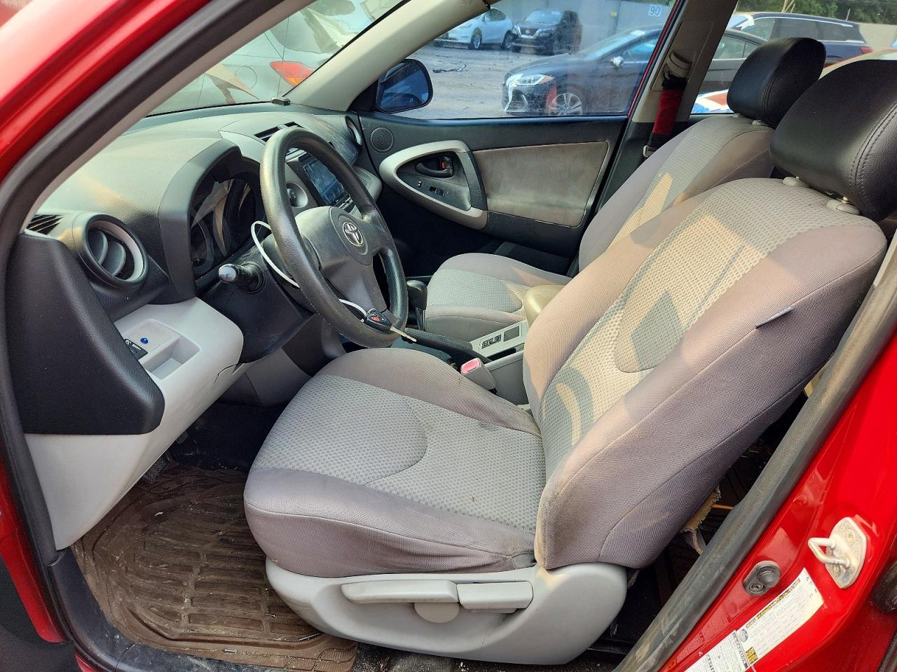 2008 Toyota Rav4 Base Red vin: JTMBD35VX85166057