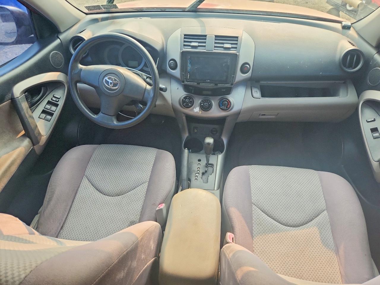 2008 Toyota Rav4 Base Red vin: JTMBD35VX85166057