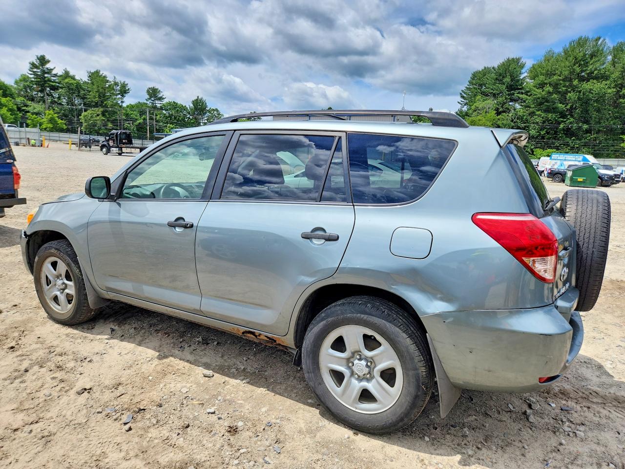 2008 Toyota Rav4 Base Green vin: JTMBD35VX85204936