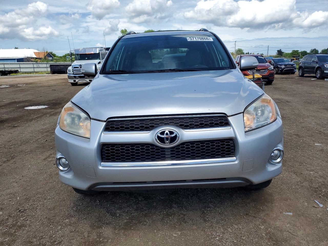 2009 Toyota Rav4 Limited Silver vin: JTMBF31V595010073