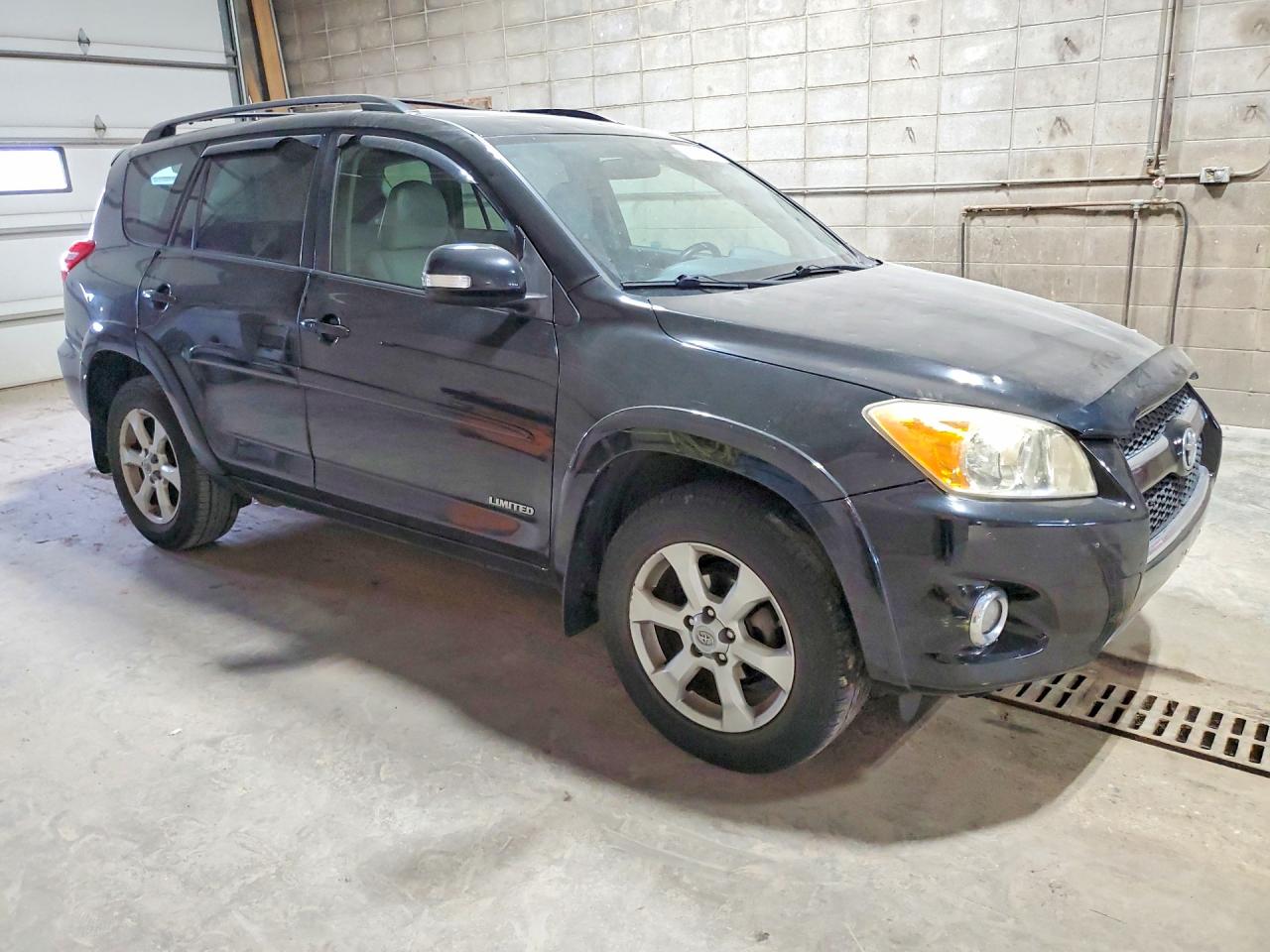 2009 Toyota Rav4 Limited Black vin: JTMBF31V59D007504