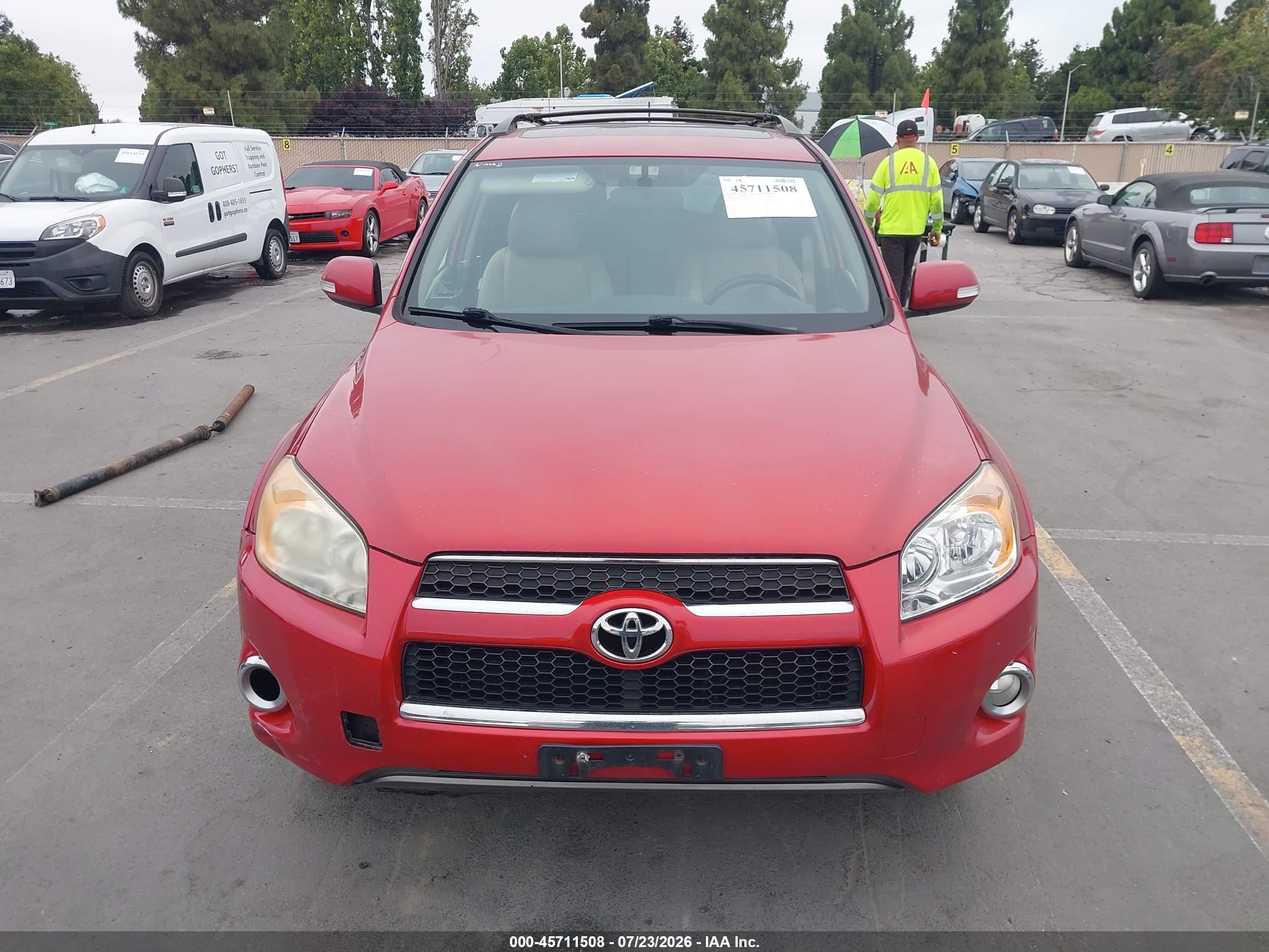 2009 Toyota Rav4 Limited Красный vin: JTMBF31V69D019094