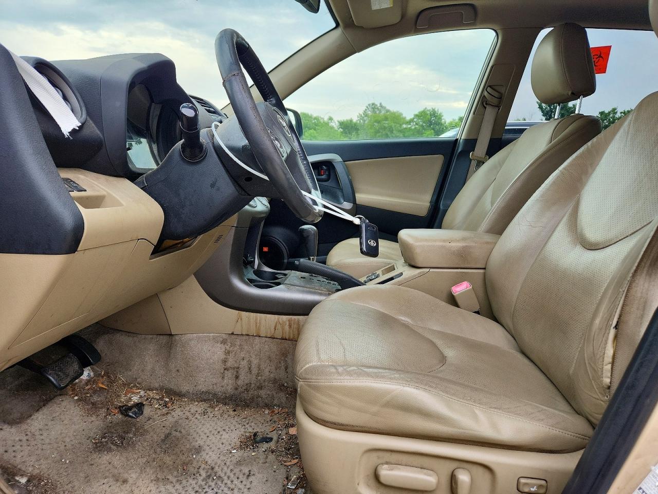2009 Toyota Rav4 Limited Beige vin: JTMBF31V795011421