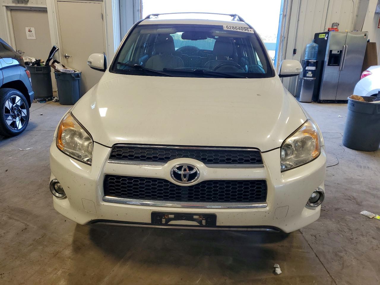2009 Toyota Rav4 Limited Белый vin: JTMBF31V895014585