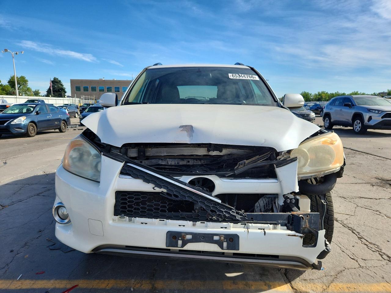 2009 Toyota Rav4 Limited White vin: JTMBF31V995015437