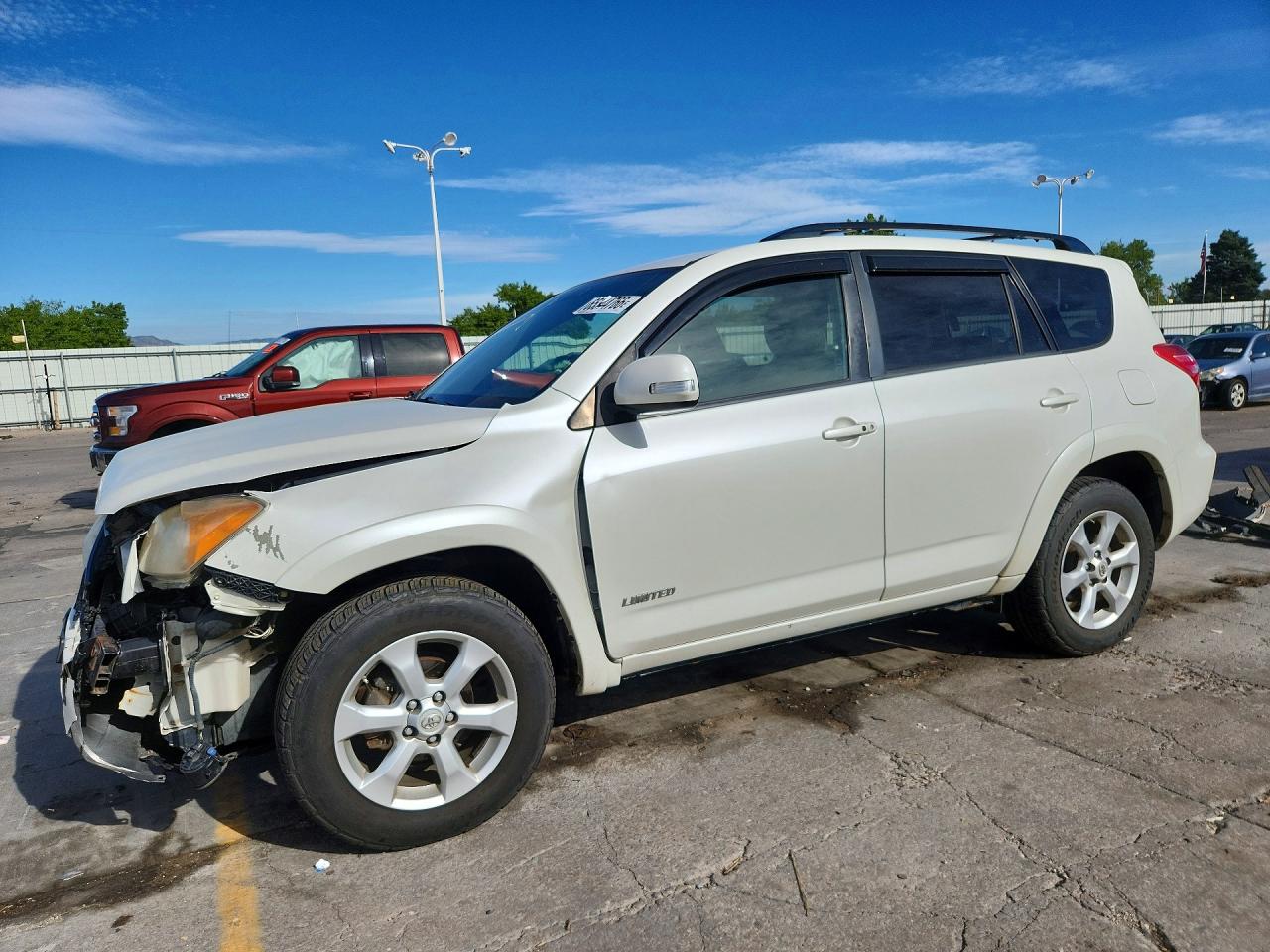 2009 Toyota Rav4 Limited White vin: JTMBF31V995015437