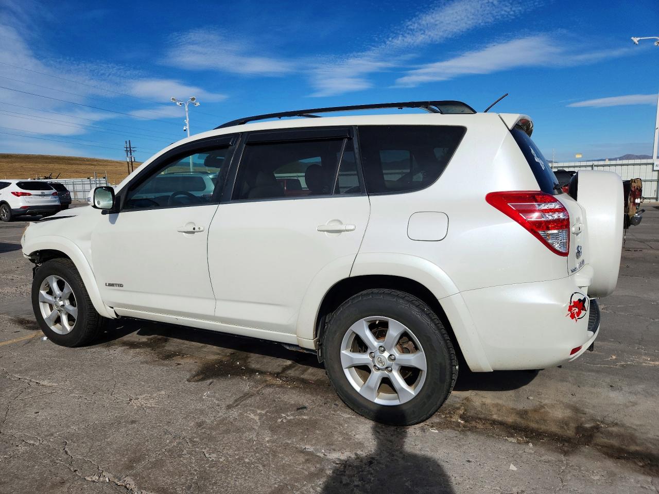 2009 Toyota Rav4 Limited White vin: JTMBF31V995015437