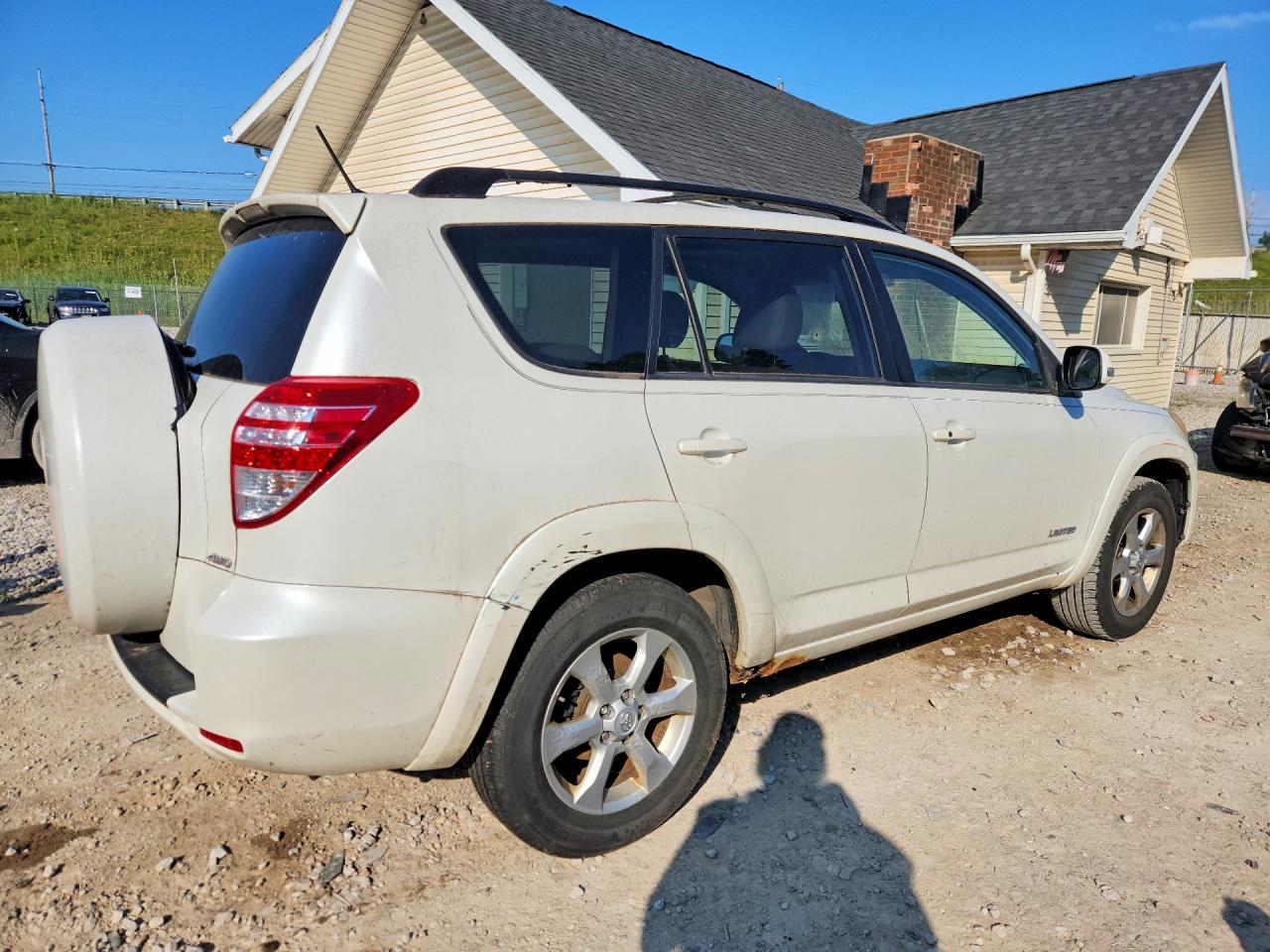 2009 Toyota Rav4 Limited Белый vin: JTMBF31VX95007430