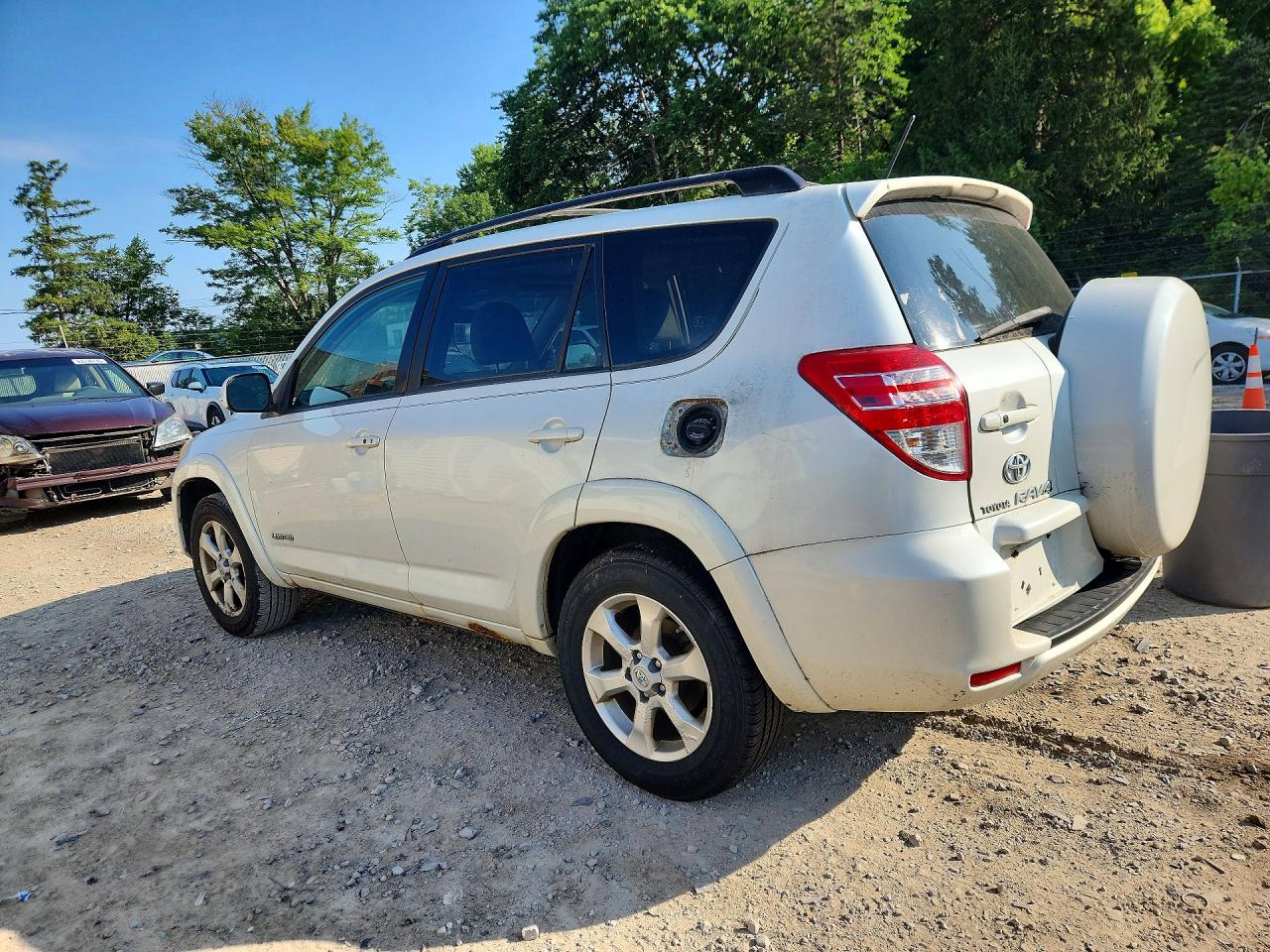 2009 Toyota Rav4 Limited Белый vin: JTMBF31VX95007430