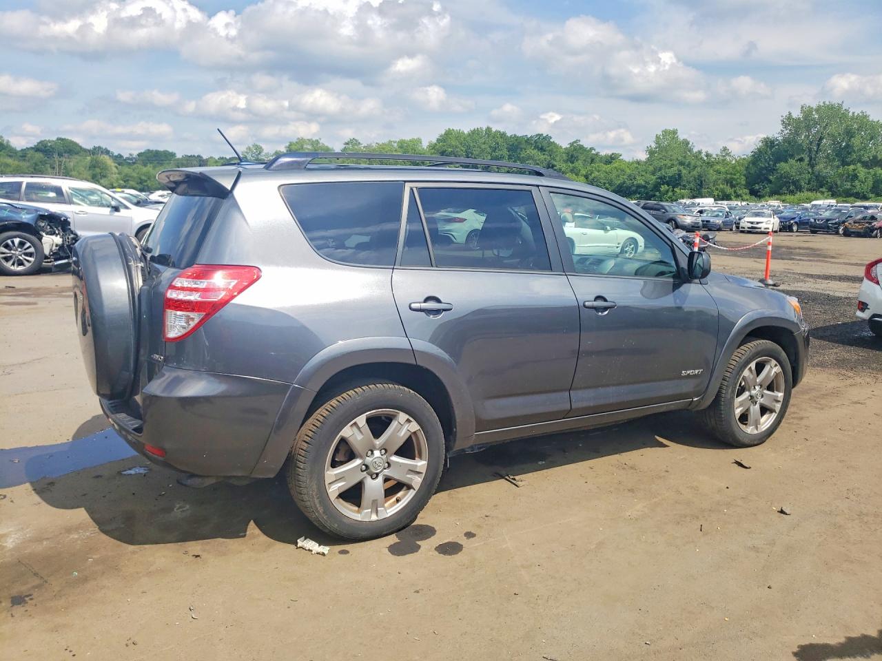 2009 Toyota Rav4 Sport Gray vin: JTMBF32V09D013936