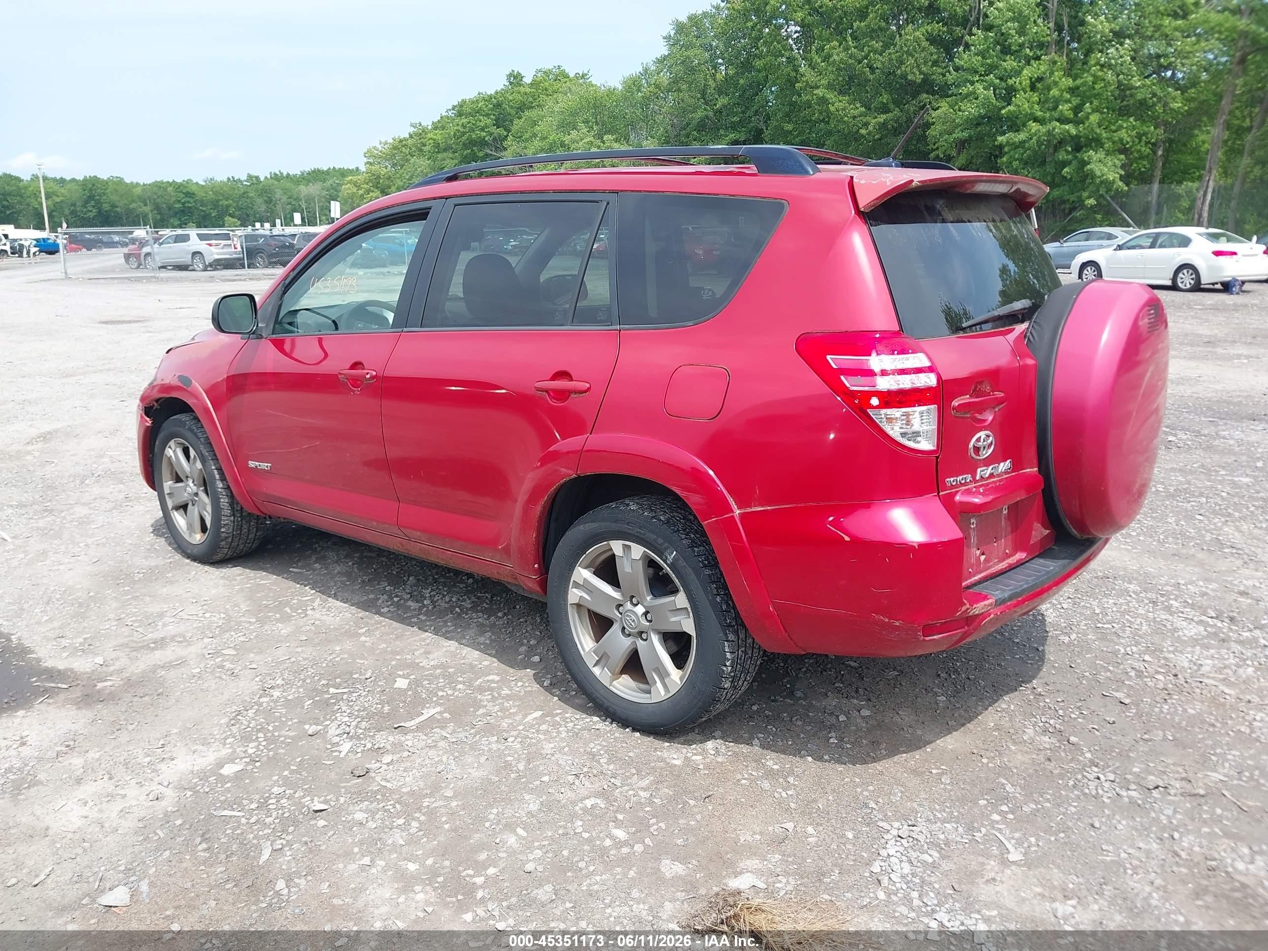 2009 Toyota Rav4 Sport Red vin: JTMBF32V49D011994