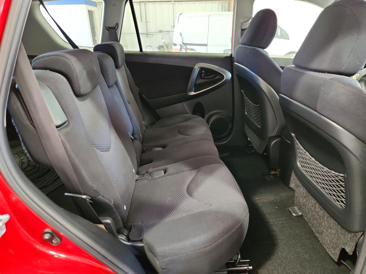 2009 Toyota Rav4 Sport Red vin: JTMBF32V99D000313