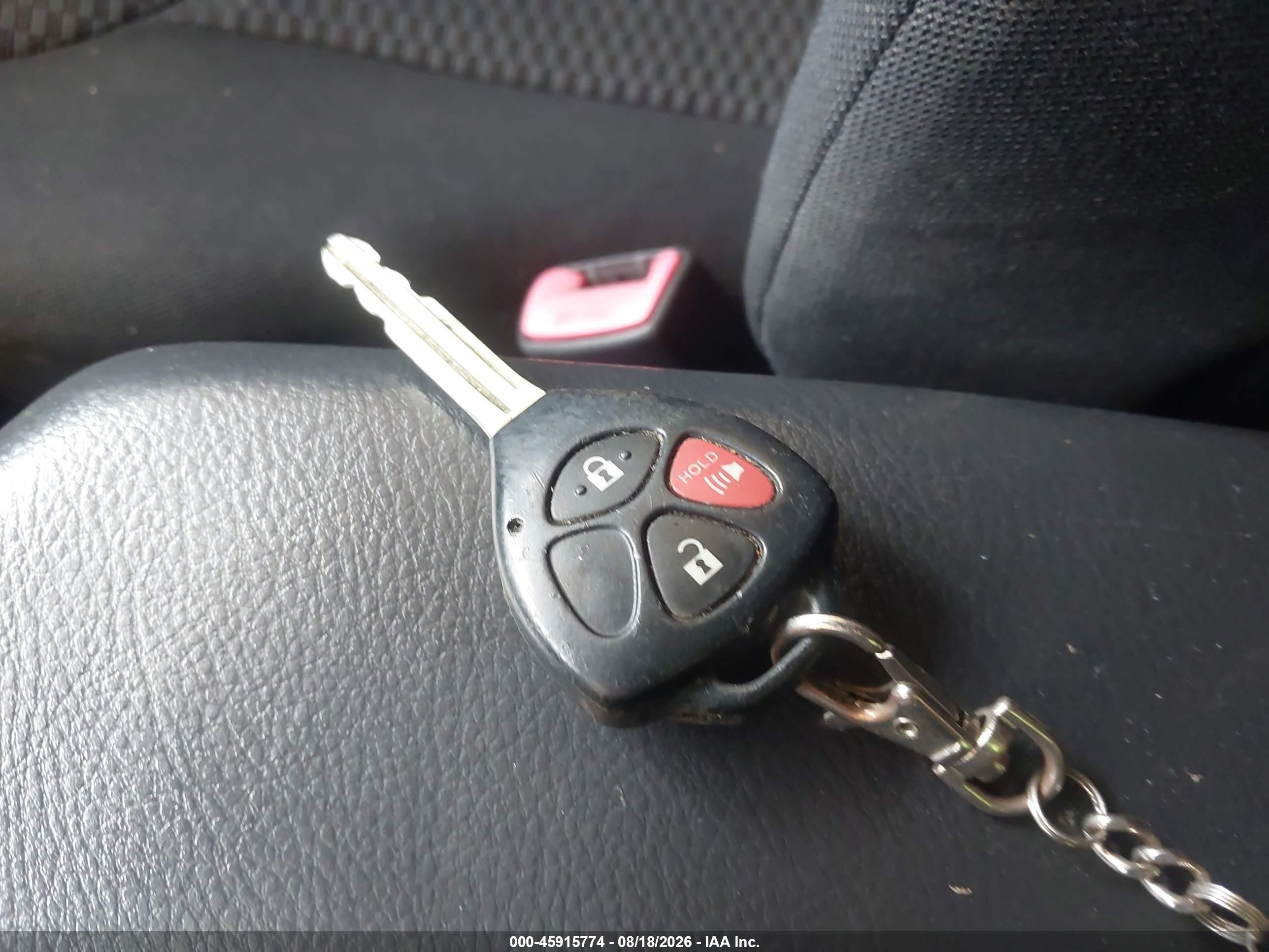 2009 Toyota Rav4 Sport Red vin: JTMBF32VX9D017248