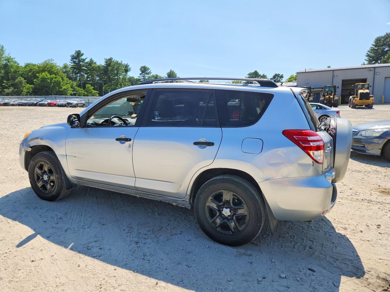 2009 Toyota Rav4 Base Silver vin: JTMBF33V095006414