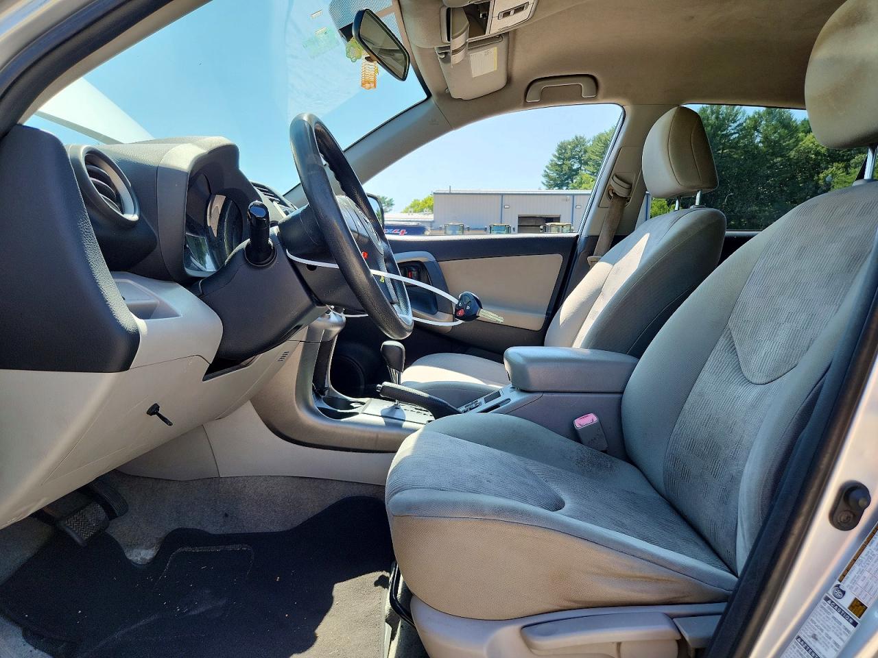 2009 Toyota Rav4 Base Silver vin: JTMBF33V095006414