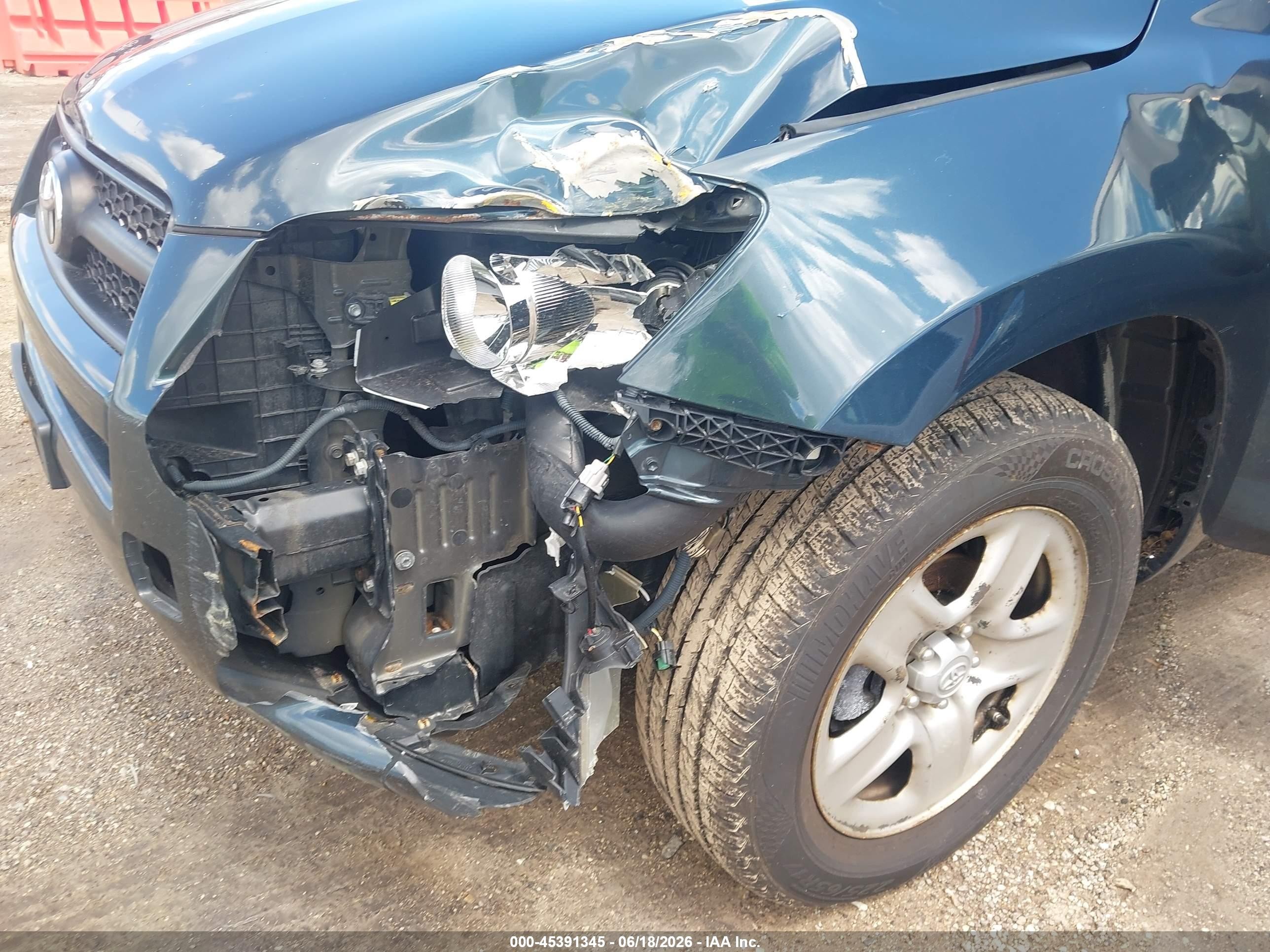 2009 Toyota Rav4   Синий vin: JTMBF33V095013279