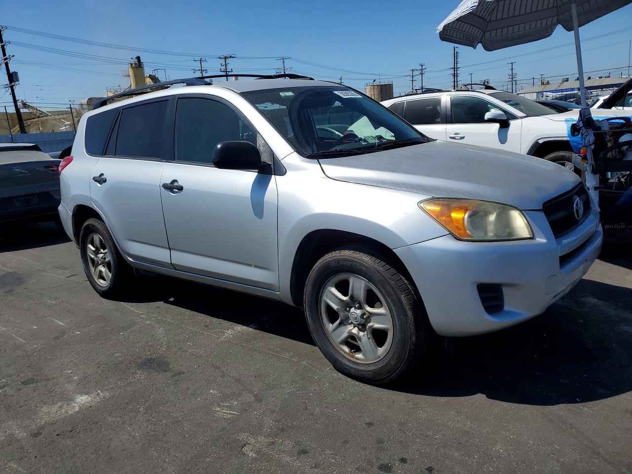 2009 Toyota Rav4 Base Silver vin: JTMBF33V095013847
