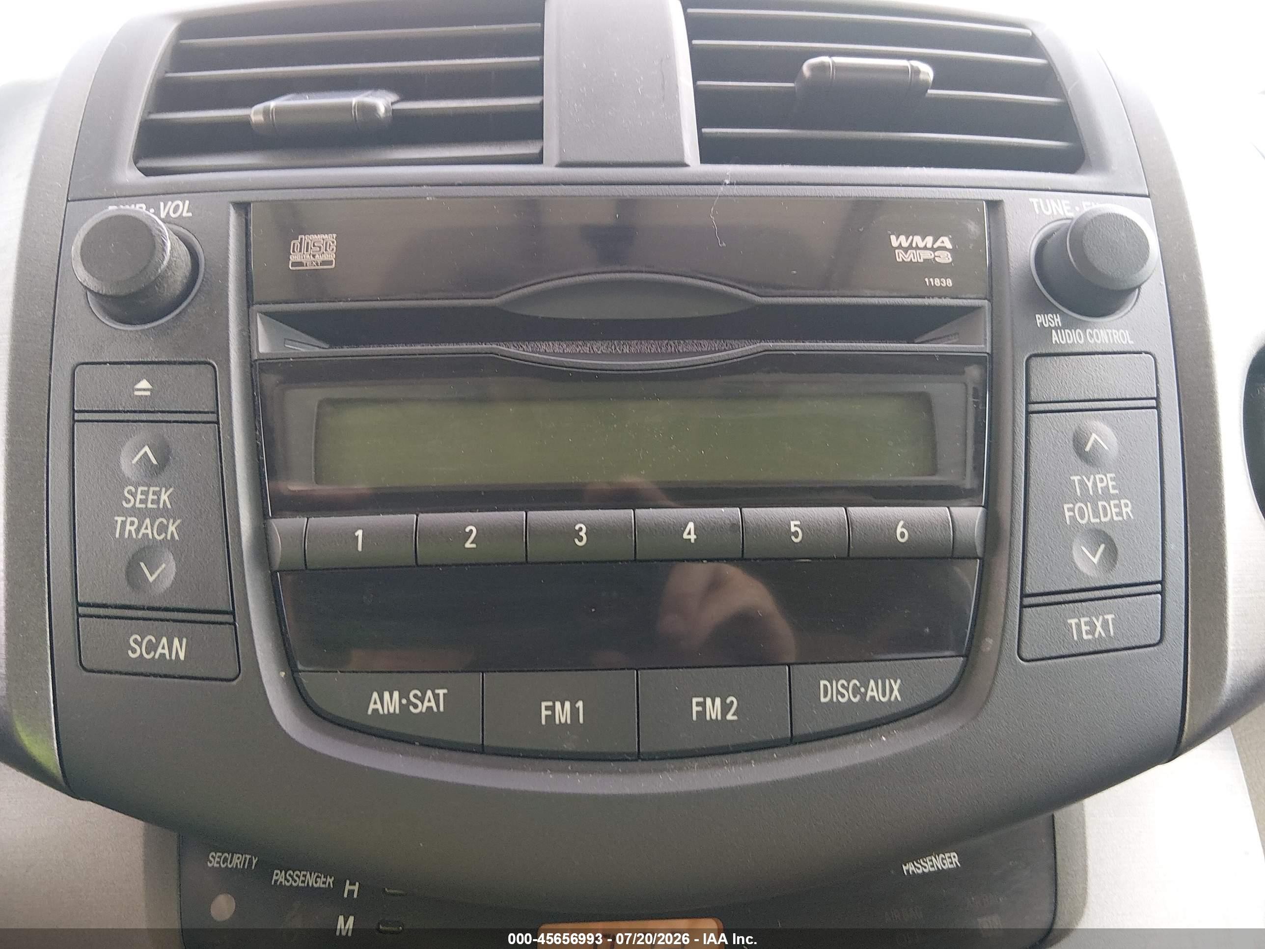 2009 Toyota Rav4   Champagne vin: JTMBF33V09D015958