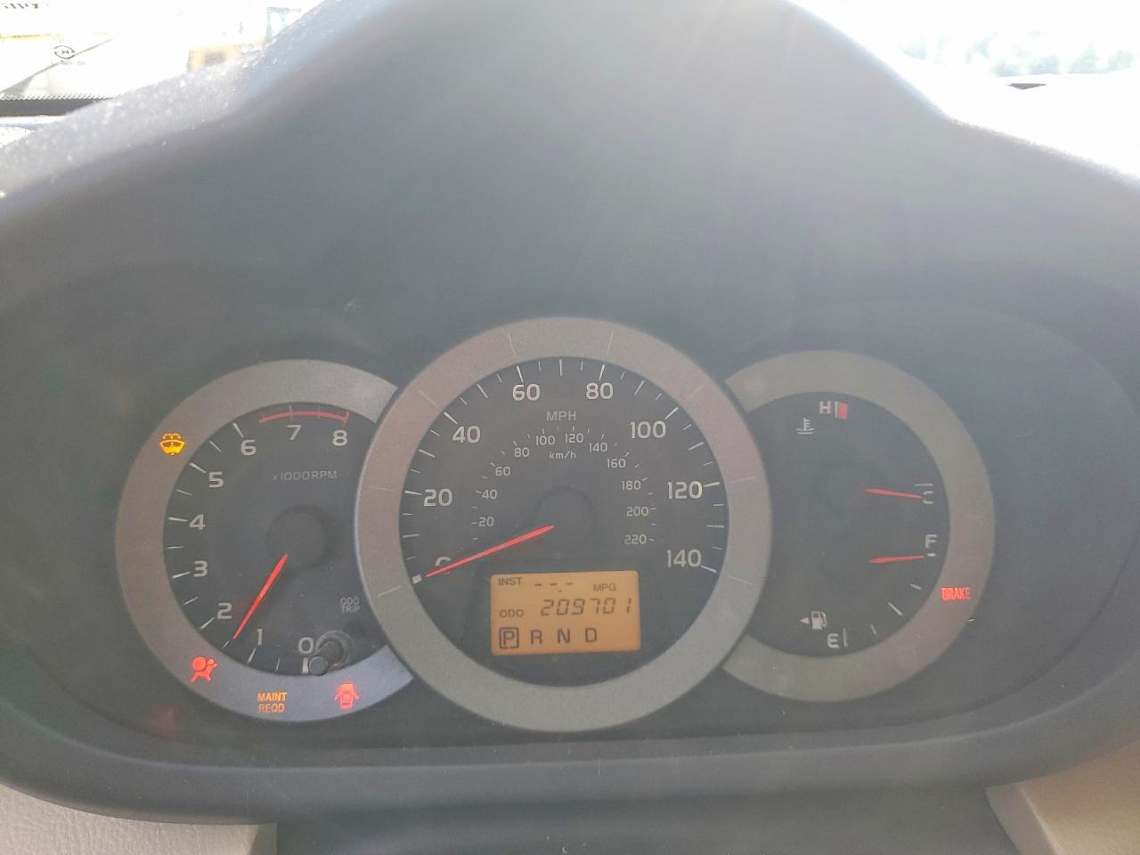 2009 Toyota Rav4 Base Tan vin: JTMBF33V19D014625