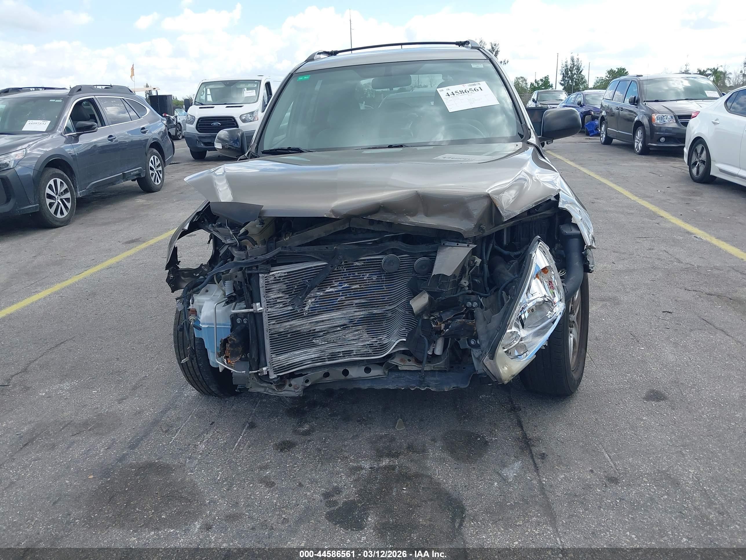 2009 Toyota Rav4   Gray vin: JTMBF33V19D016360