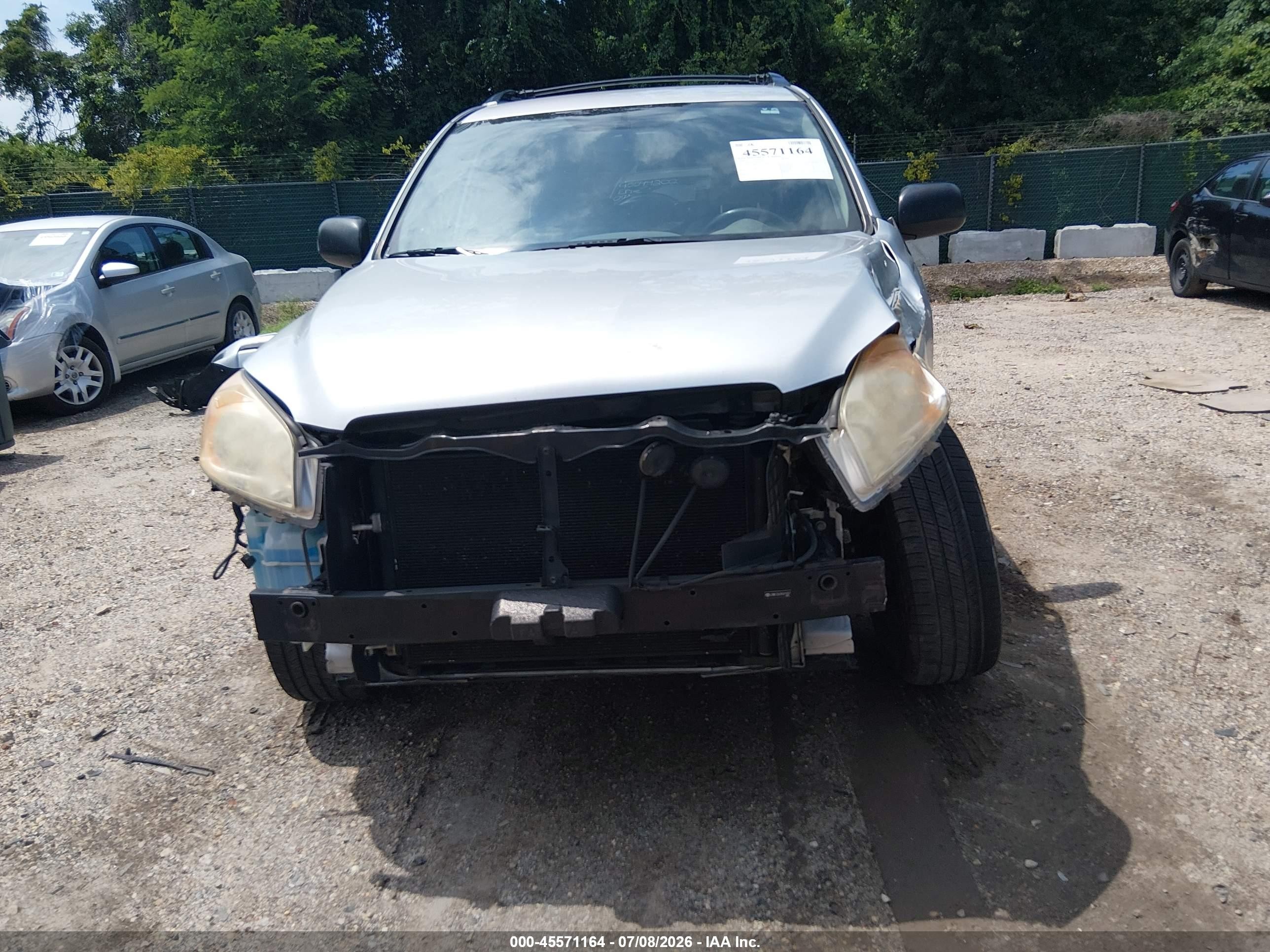 2009 Toyota Rav4 Silver vin: JTMBF33V395015057