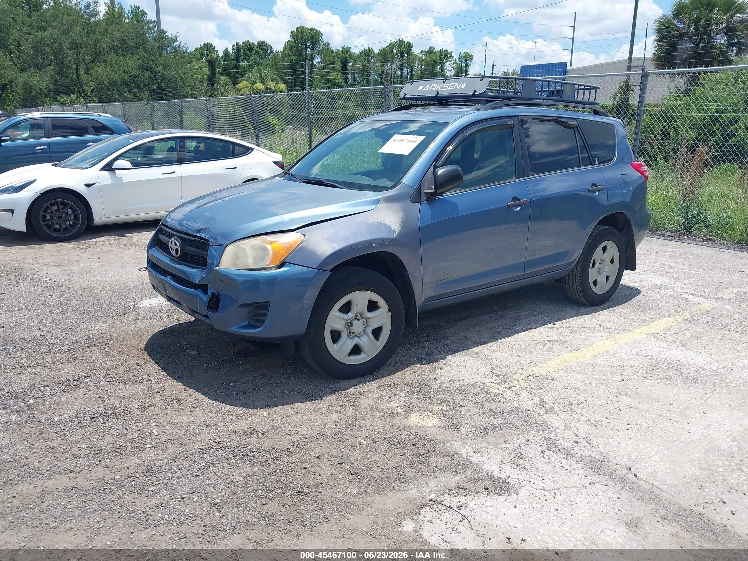 2009 Toyota Rav4   Blue vin: JTMBF33V495001359