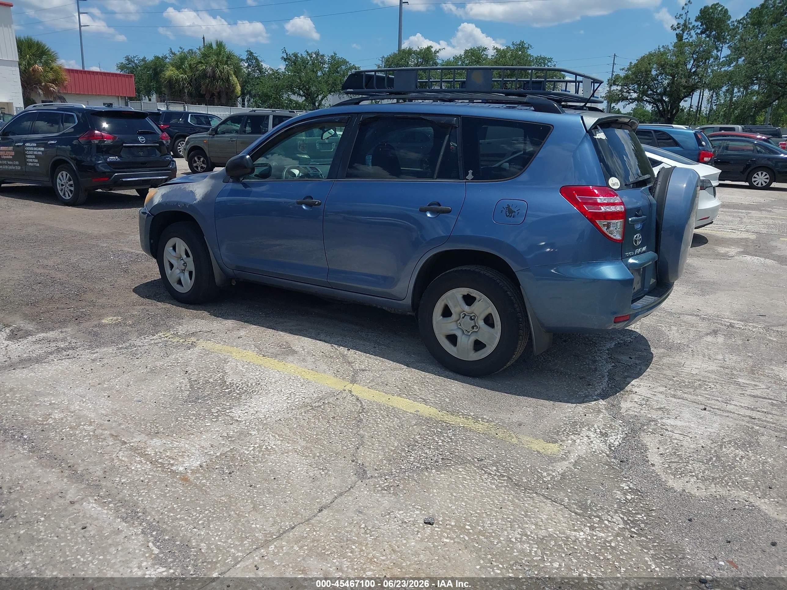 2009 Toyota Rav4   Blue vin: JTMBF33V495001359