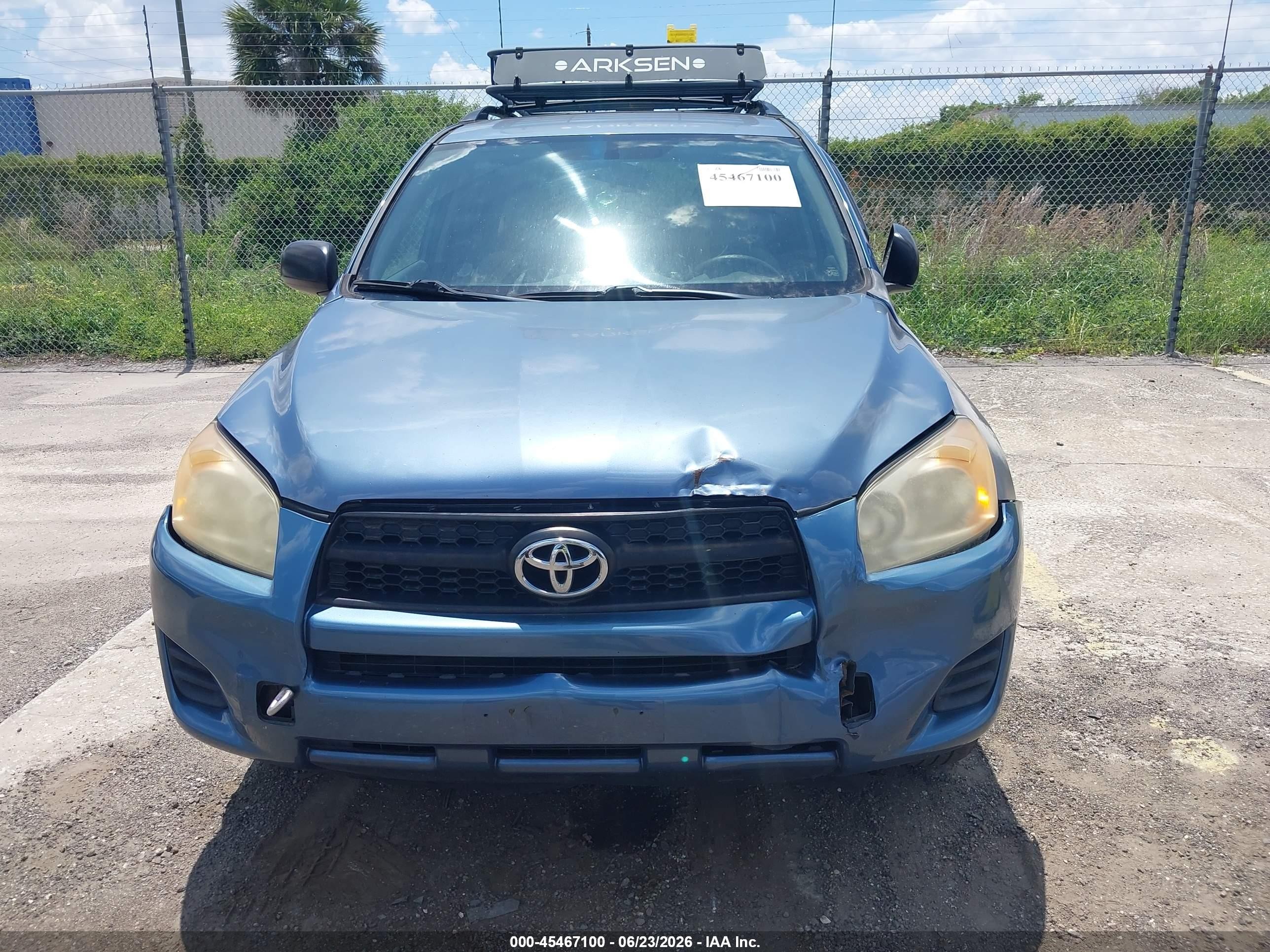 2009 Toyota Rav4   Blue vin: JTMBF33V495001359