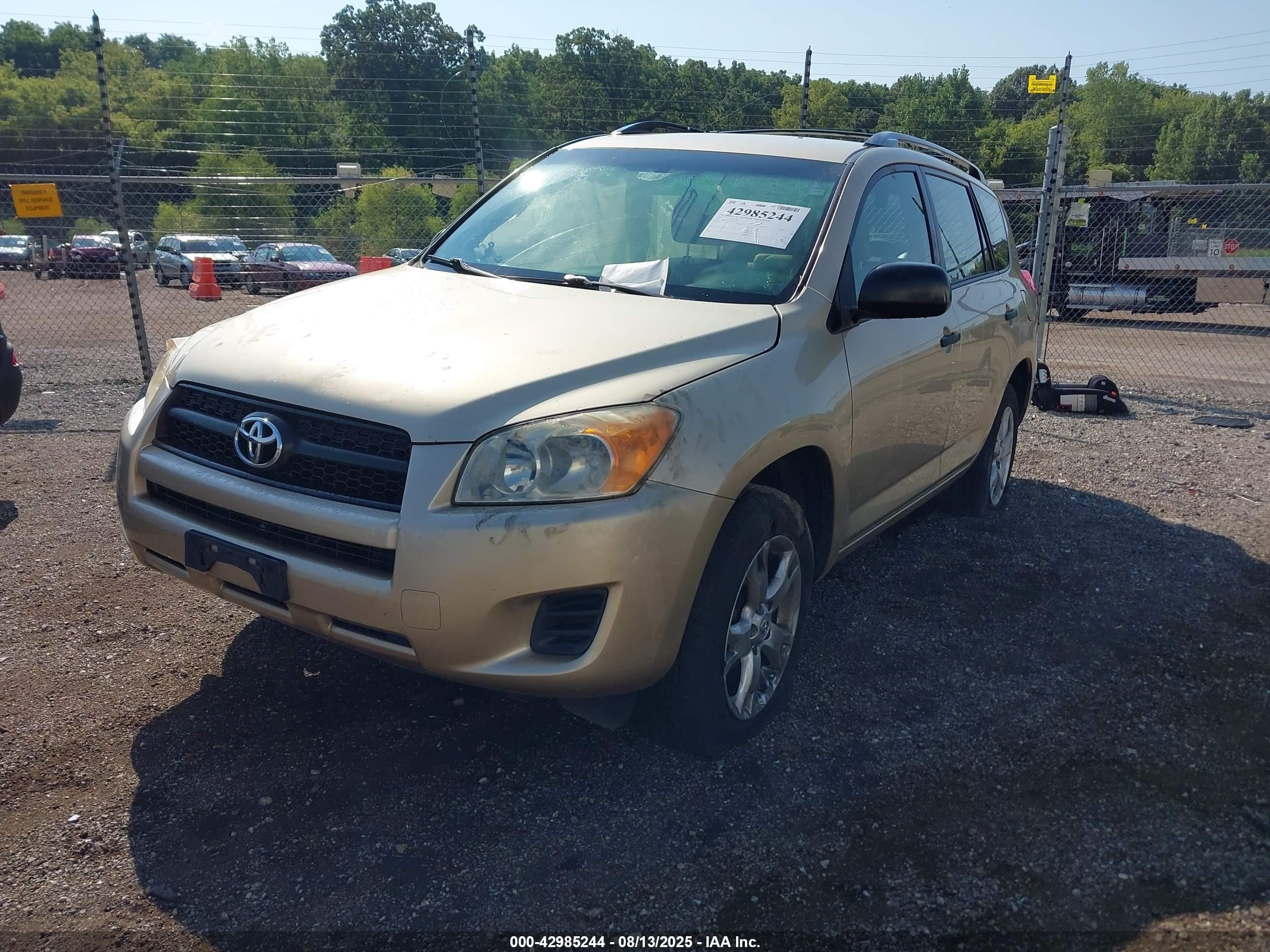2009 Toyota Rav4   Tan vin: JTMBF33V495003242