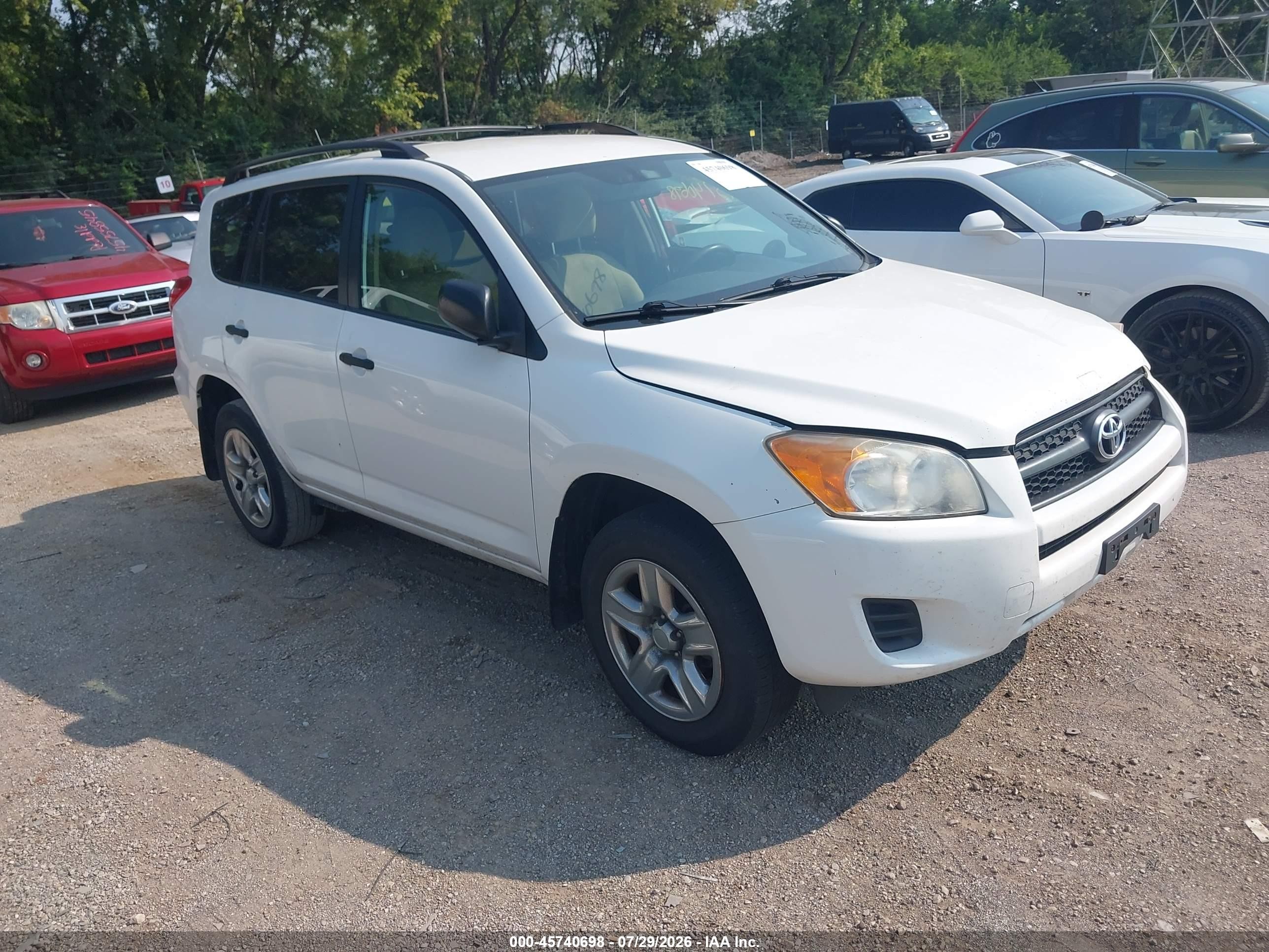 2009 Toyota Rav4   White vin: JTMBF33V495015598