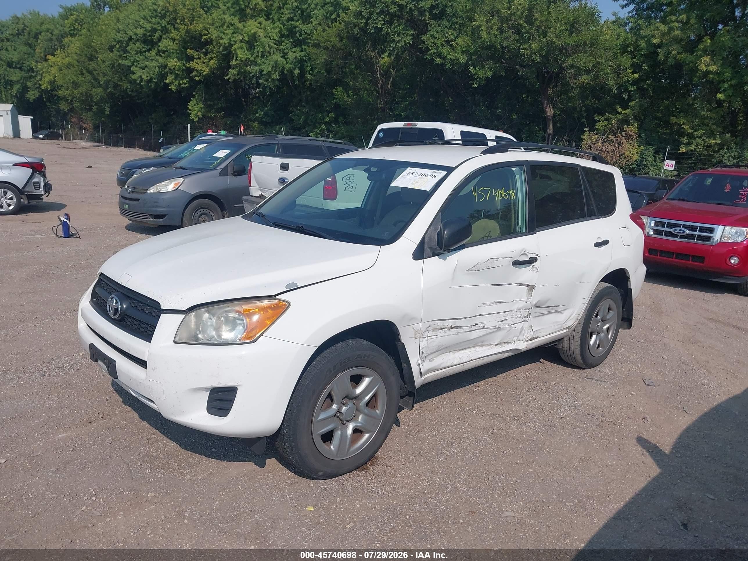 2009 Toyota Rav4   White vin: JTMBF33V495015598