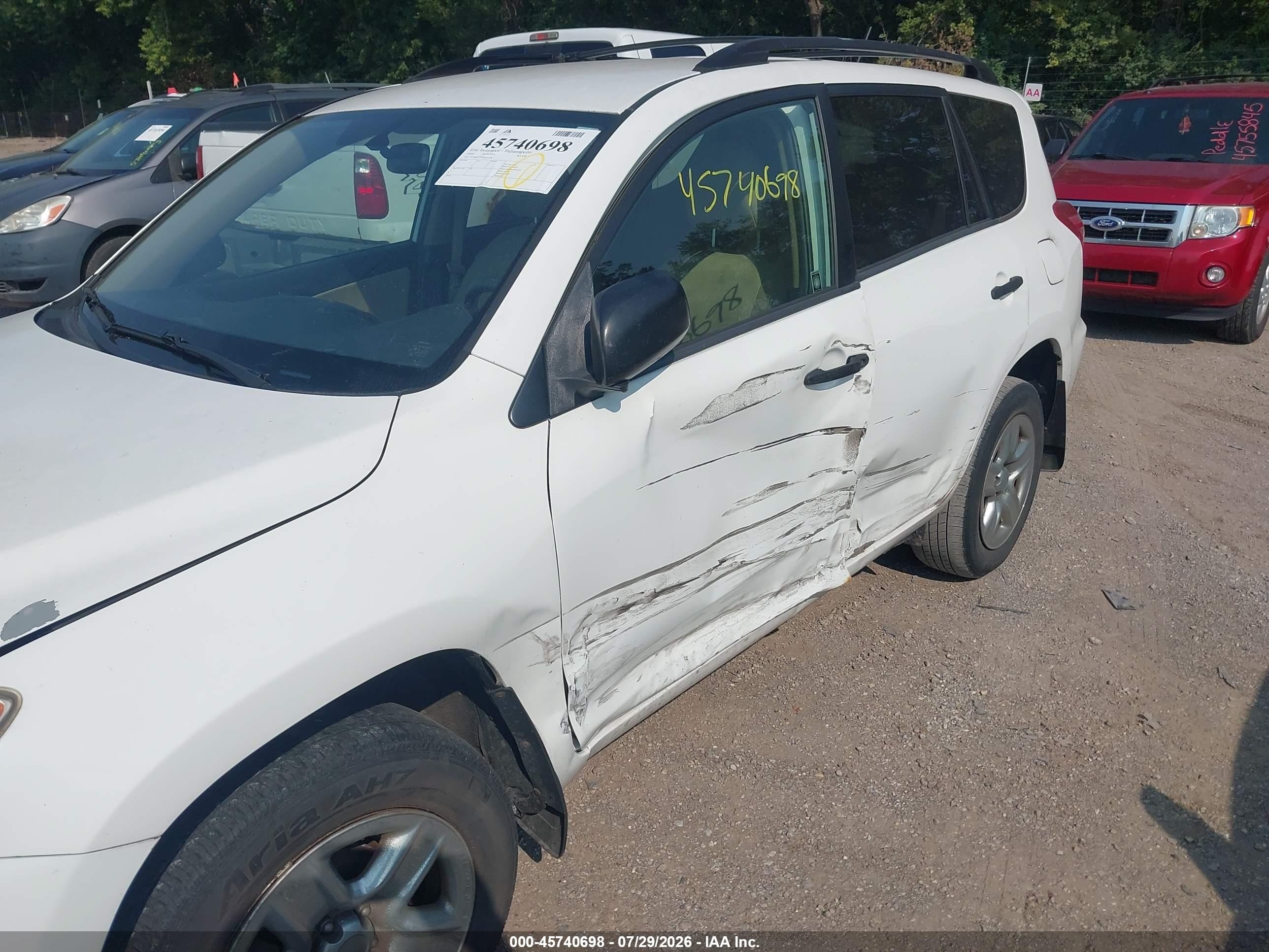 2009 Toyota Rav4   White vin: JTMBF33V495015598