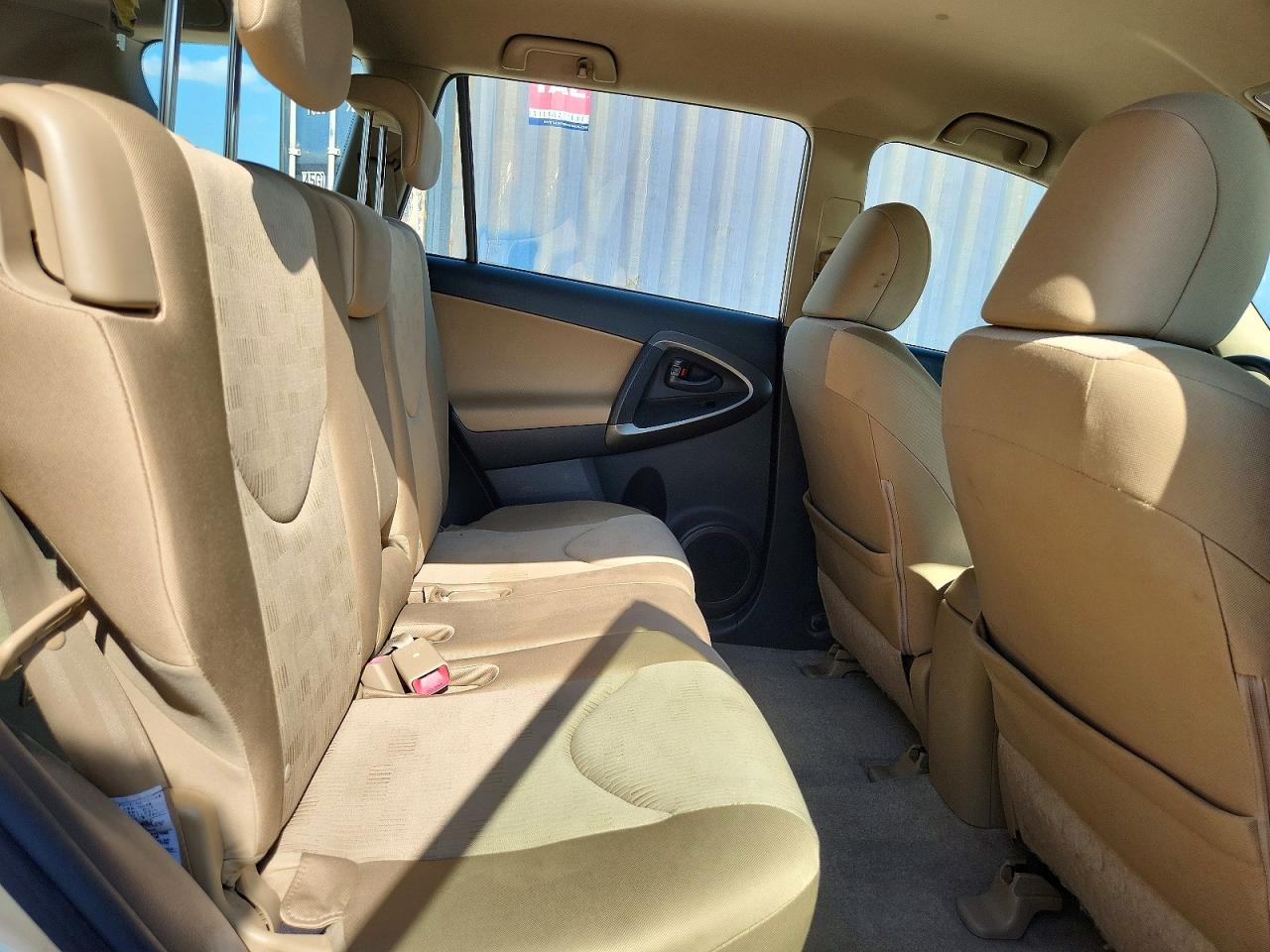2009 Toyota Rav4 Base Beige vin: JTMBF33V49D012500