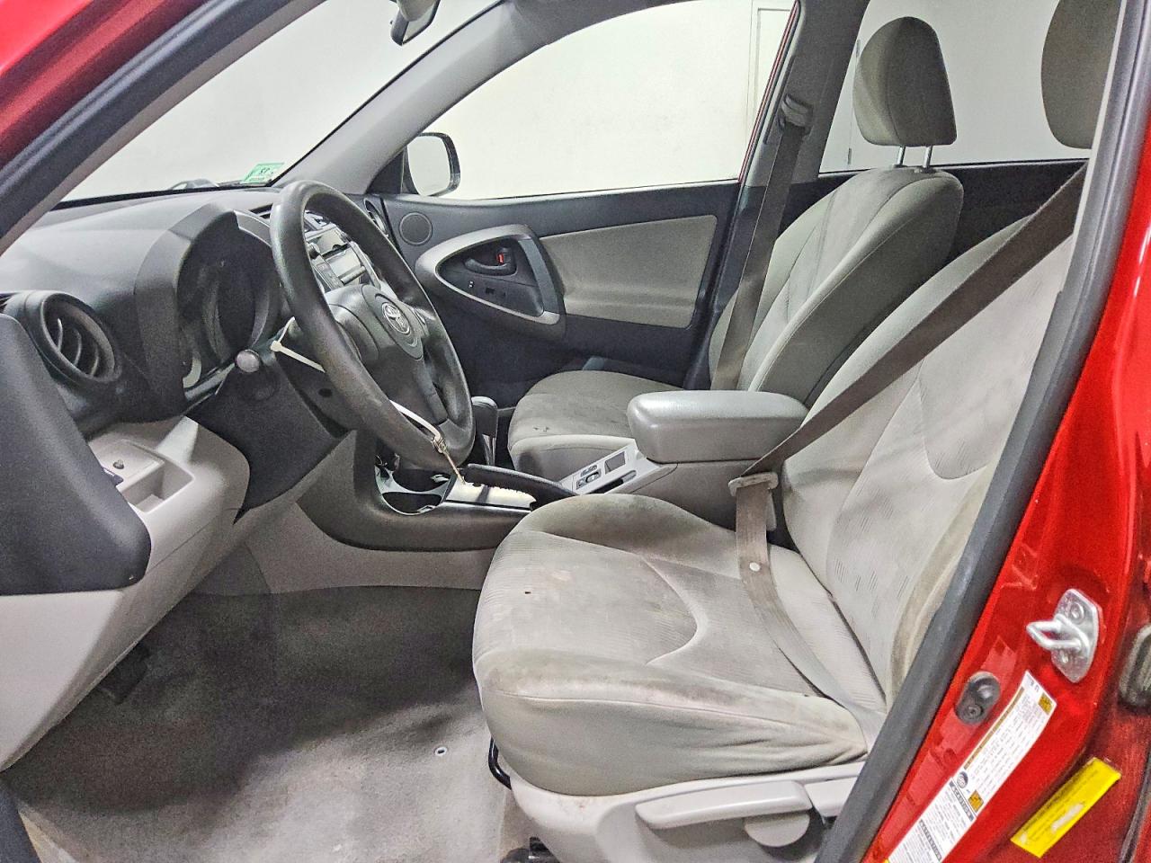 2009 Toyota Rav4 Base Красный vin: JTMBF33V595007400
