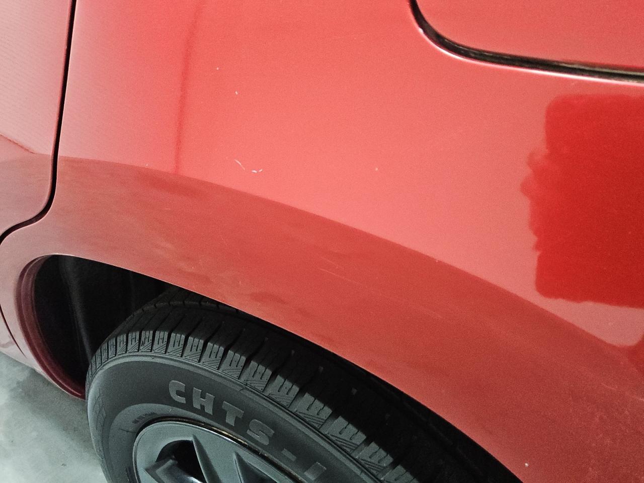 2009 Toyota Rav4 Base Красный vin: JTMBF33V595007400 Damage: Left Qtr Panel, Heavy Scratch, 1/2 To 1 Inch