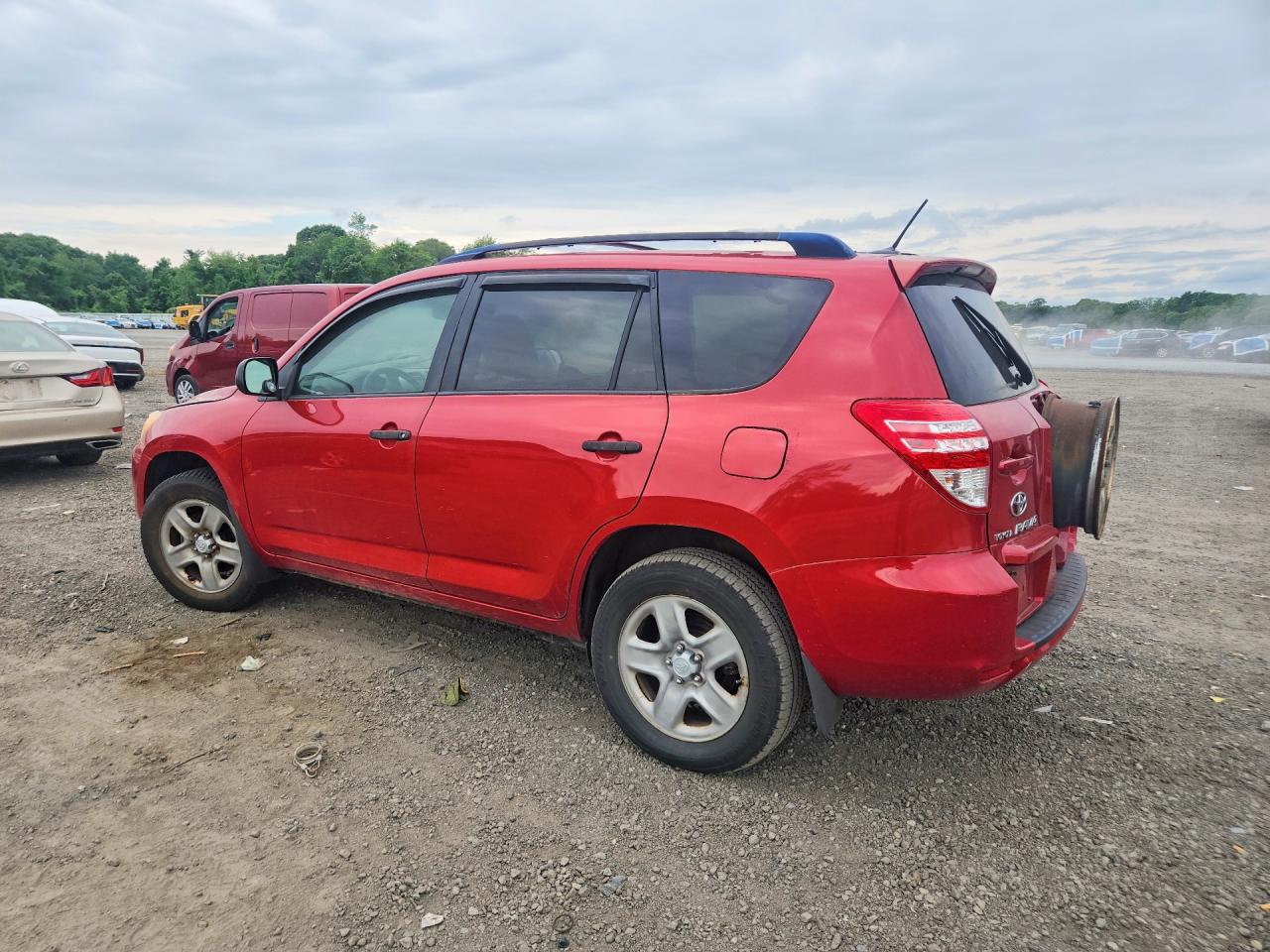 2009 Toyota Rav4 Base Red vin: JTMBF33V595013049
