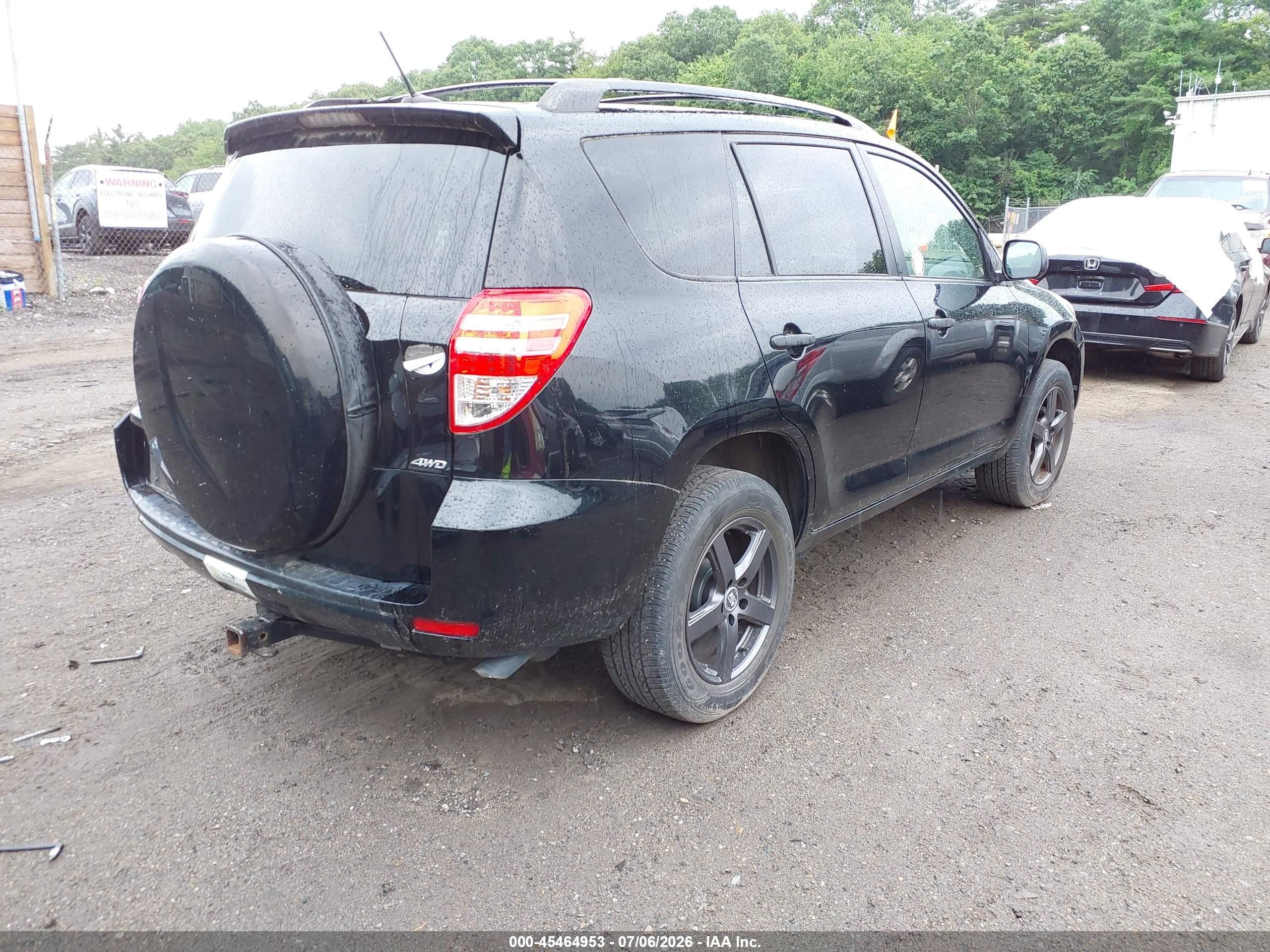 2009 Toyota Rav4   Black vin: JTMBF33V59D008181