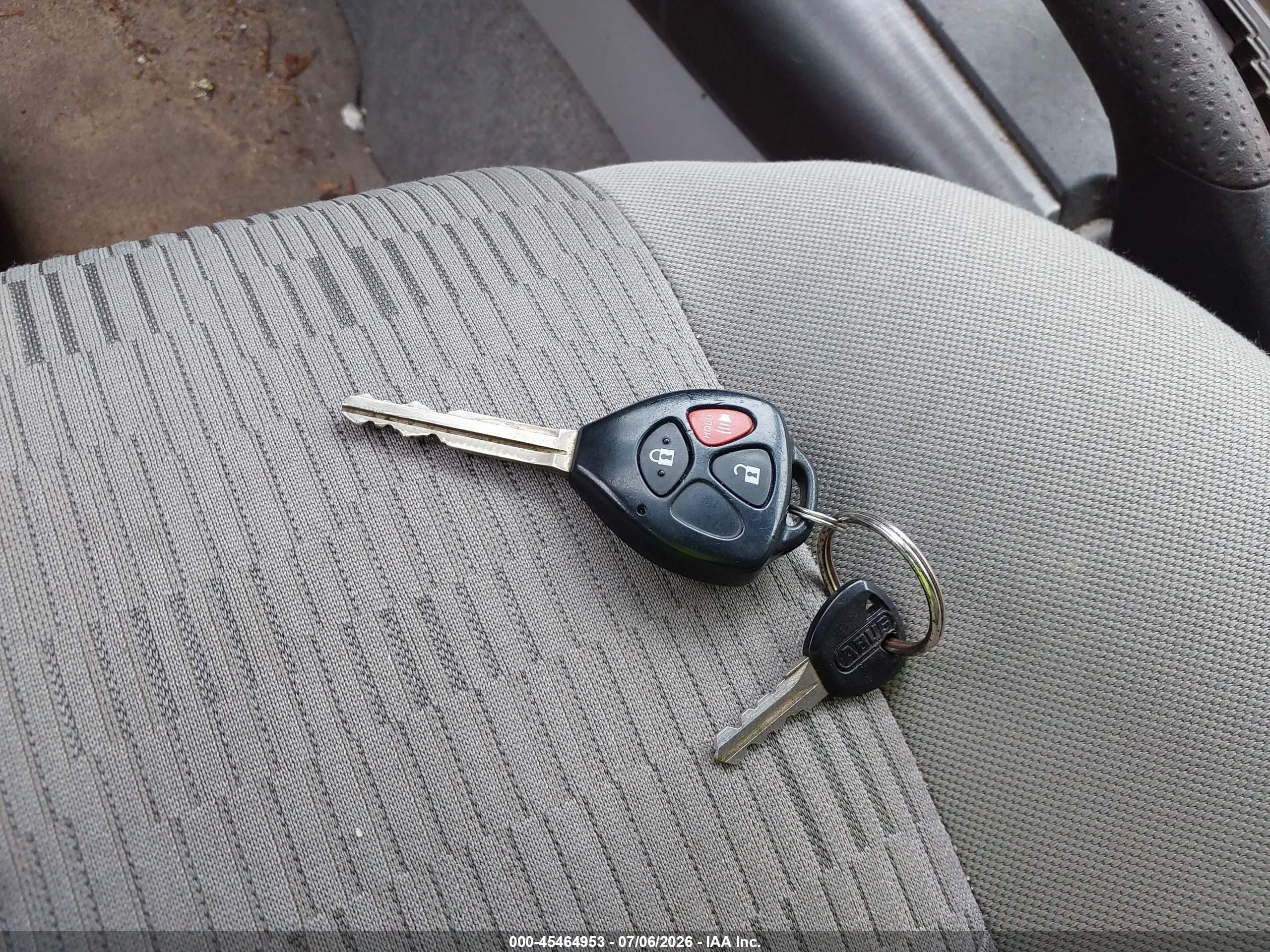 2009 Toyota Rav4   Black vin: JTMBF33V59D008181