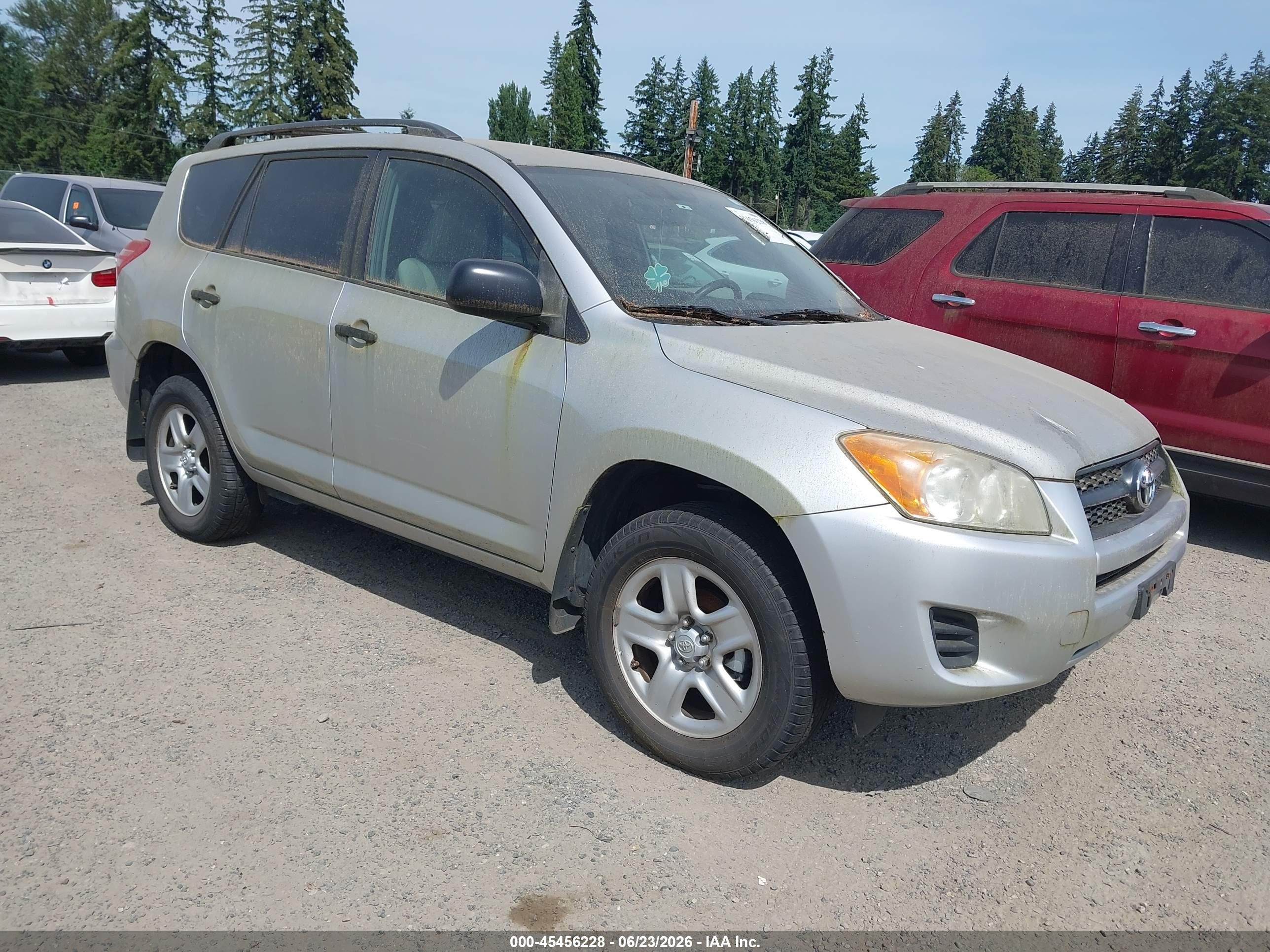 2009 Toyota Rav4   Серебряный vin: JTMBF33V59D016801