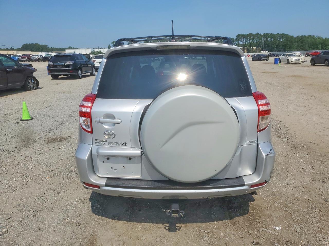2009 Toyota Rav4 Base Silver vin: JTMBF33V59D017351