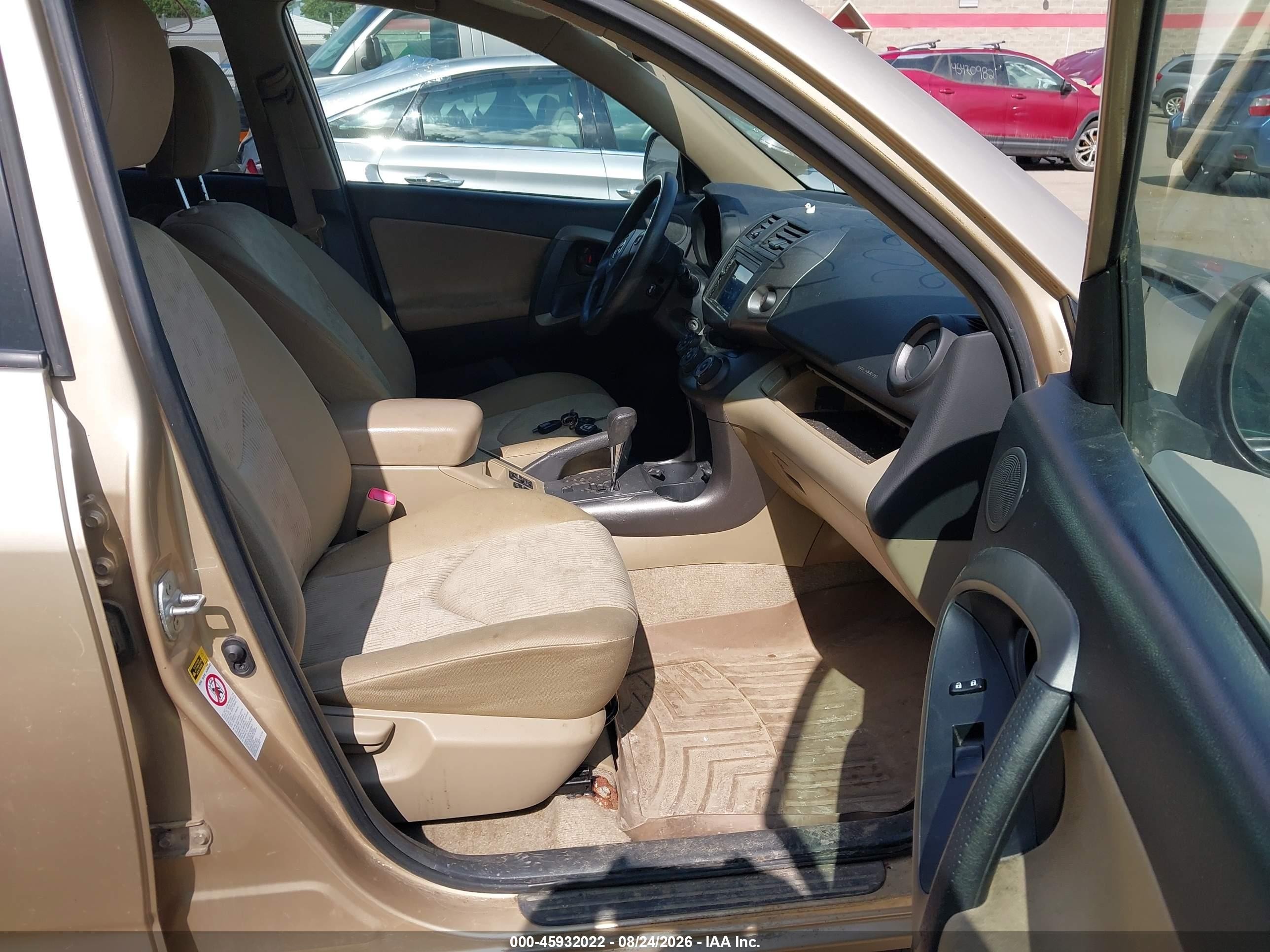 2009 Toyota Rav4   Gold vin: JTMBF33V695009723