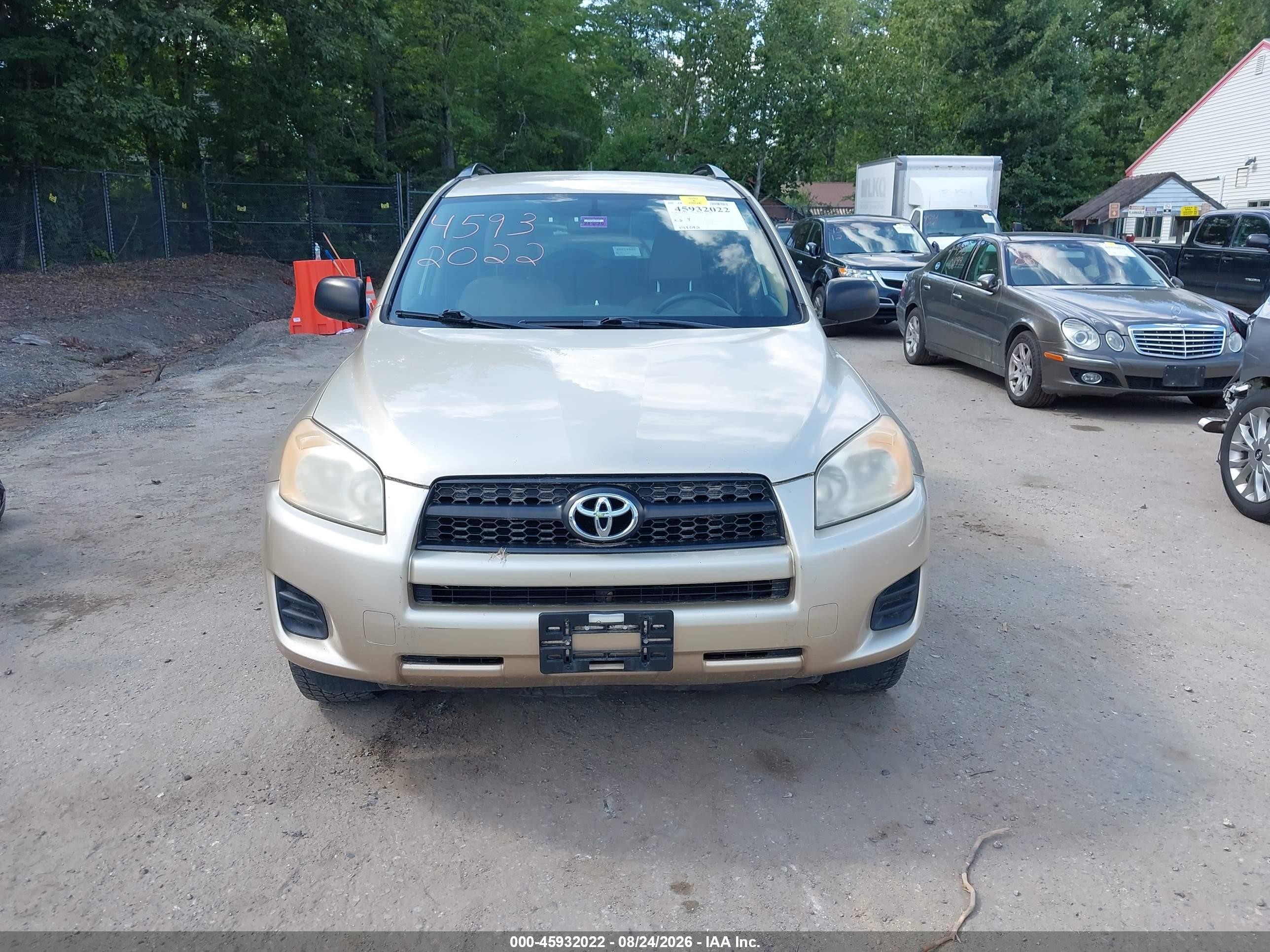 2009 Toyota Rav4   Gold vin: JTMBF33V695009723