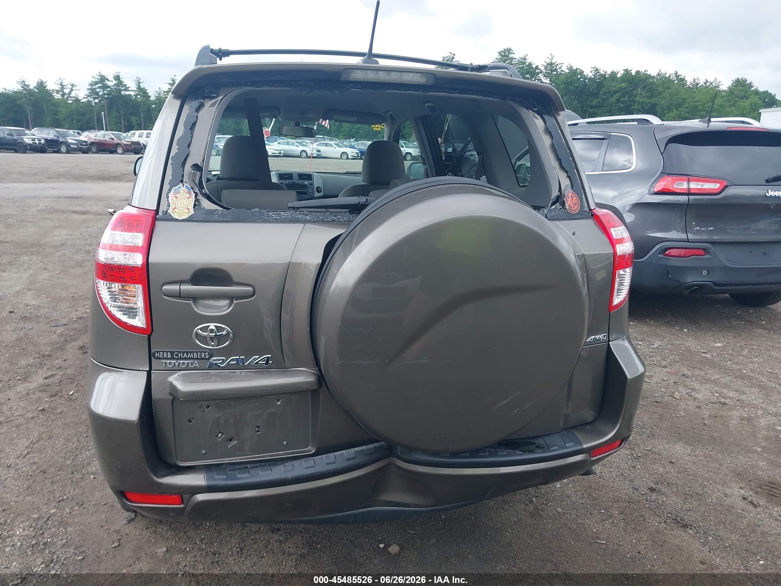 2009 Toyota Rav4   Brown vin: JTMBF33V695010998