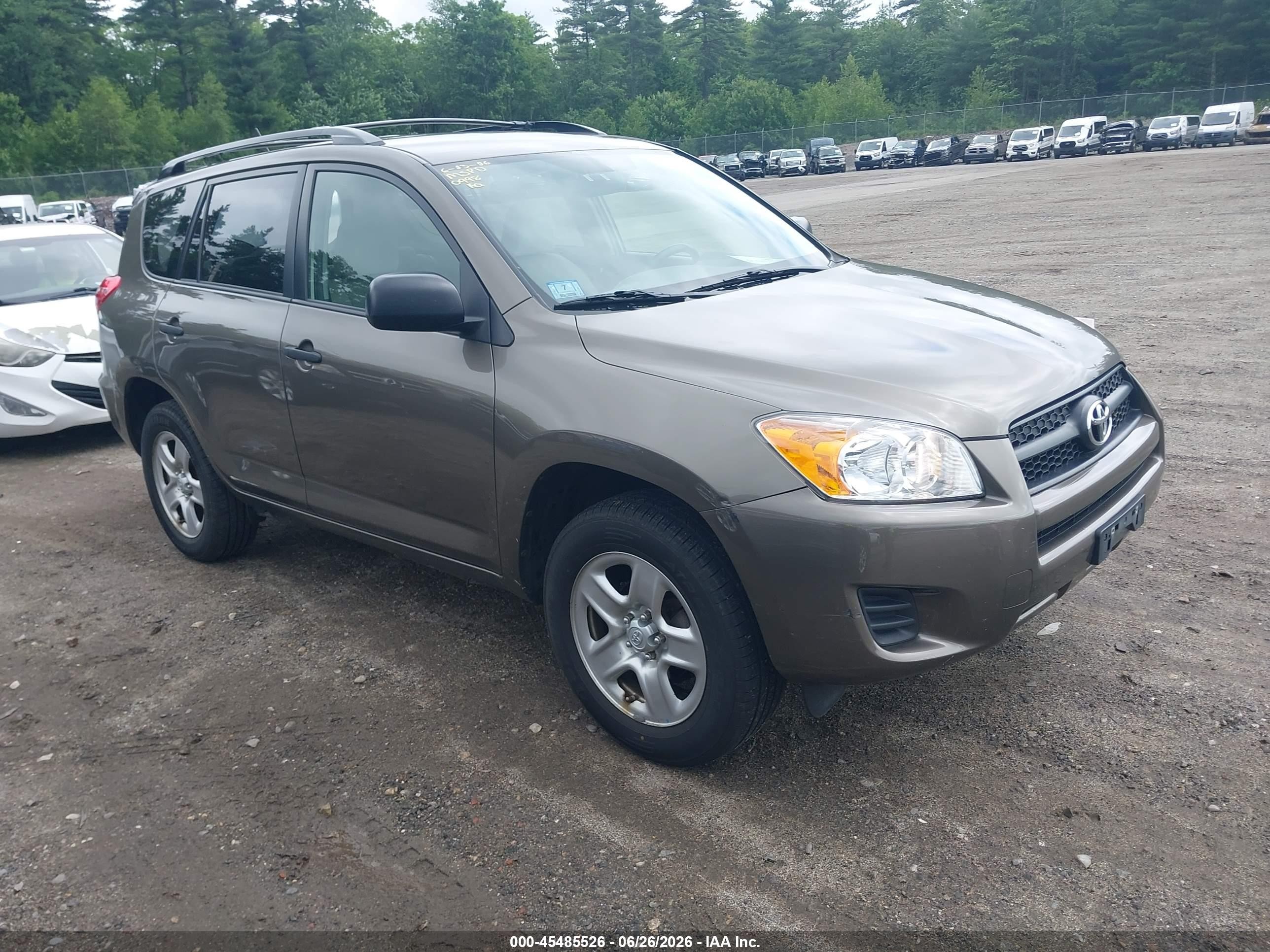 2009 Toyota Rav4   Brown vin: JTMBF33V695010998