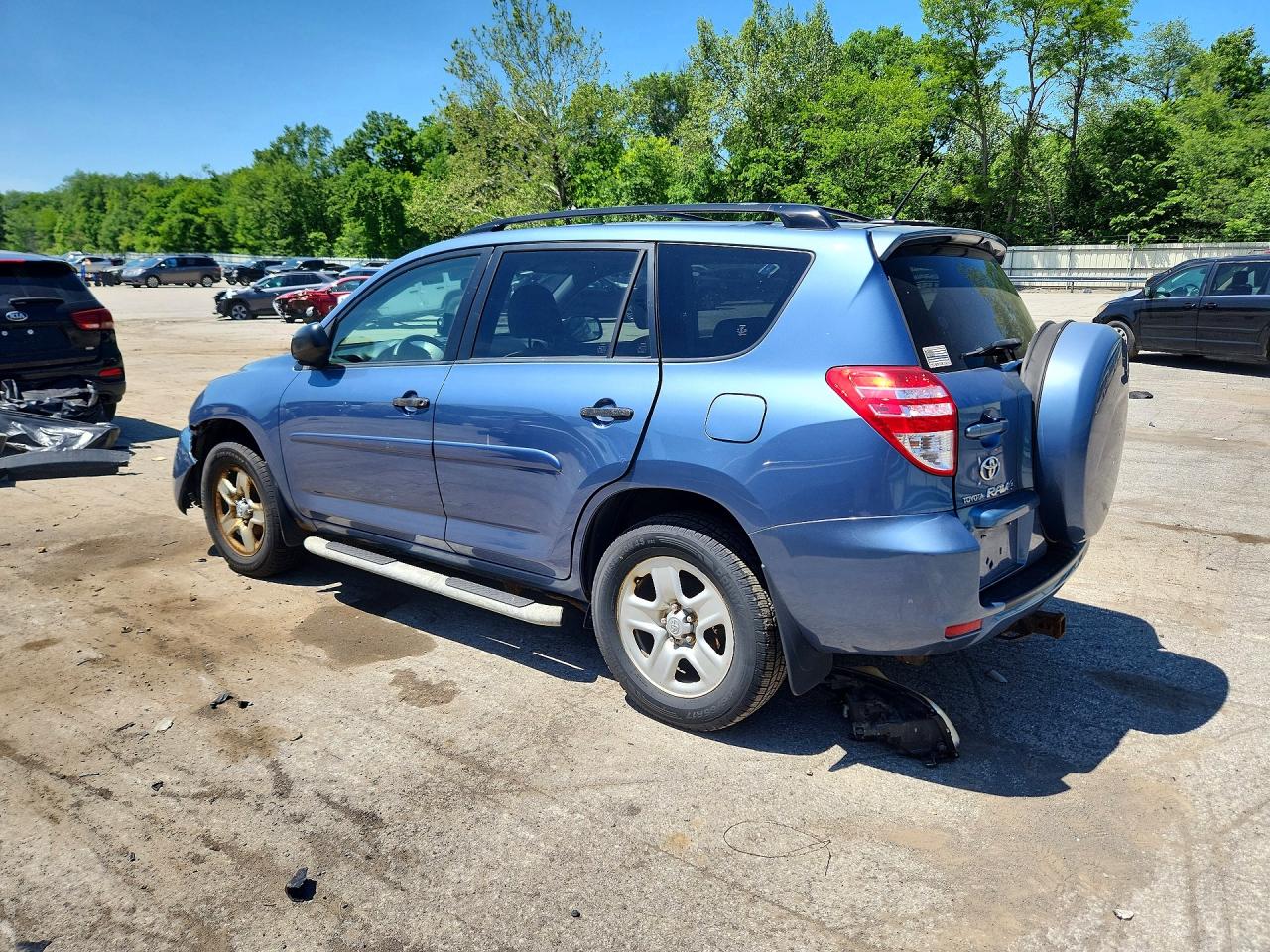 2009 Toyota Rav4 Base Blue vin: JTMBF33V695015599