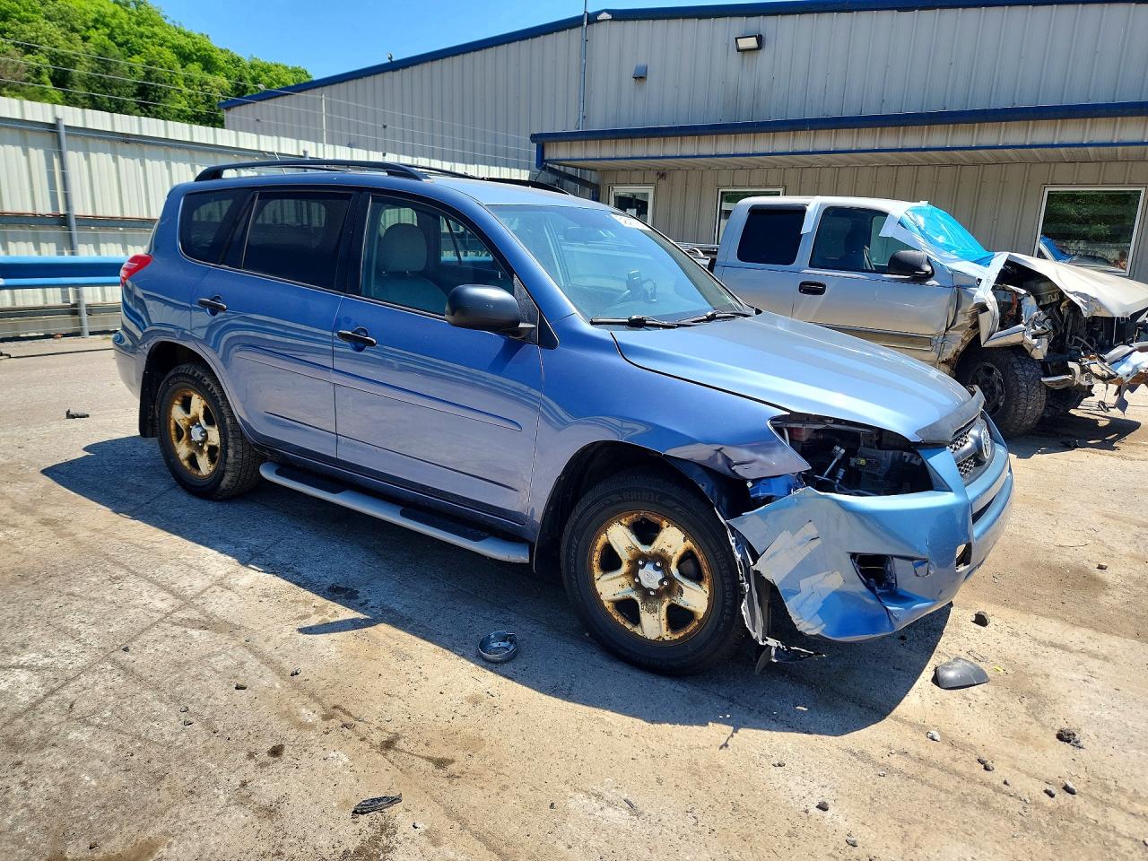 2009 Toyota Rav4 Base Blue vin: JTMBF33V695015599