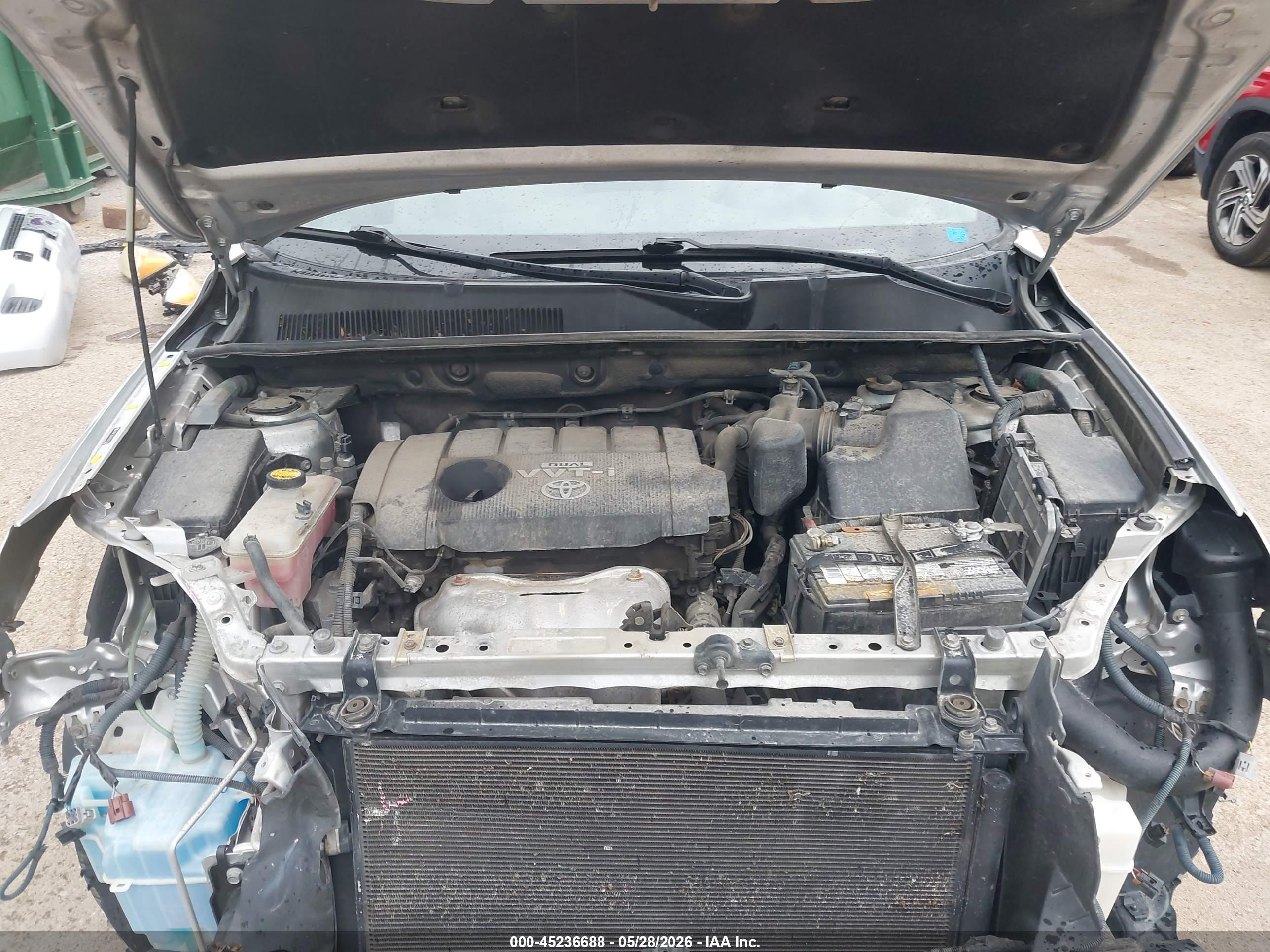 2009 Toyota Rav4   Silver vin: JTMBF33V695017014