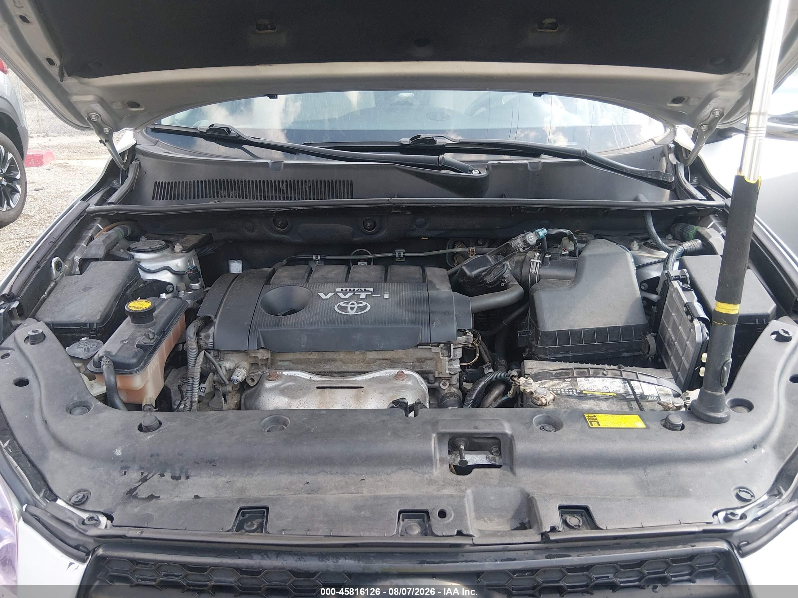 2009 Toyota Rav4   Серебряный vin: JTMBF33V795001680