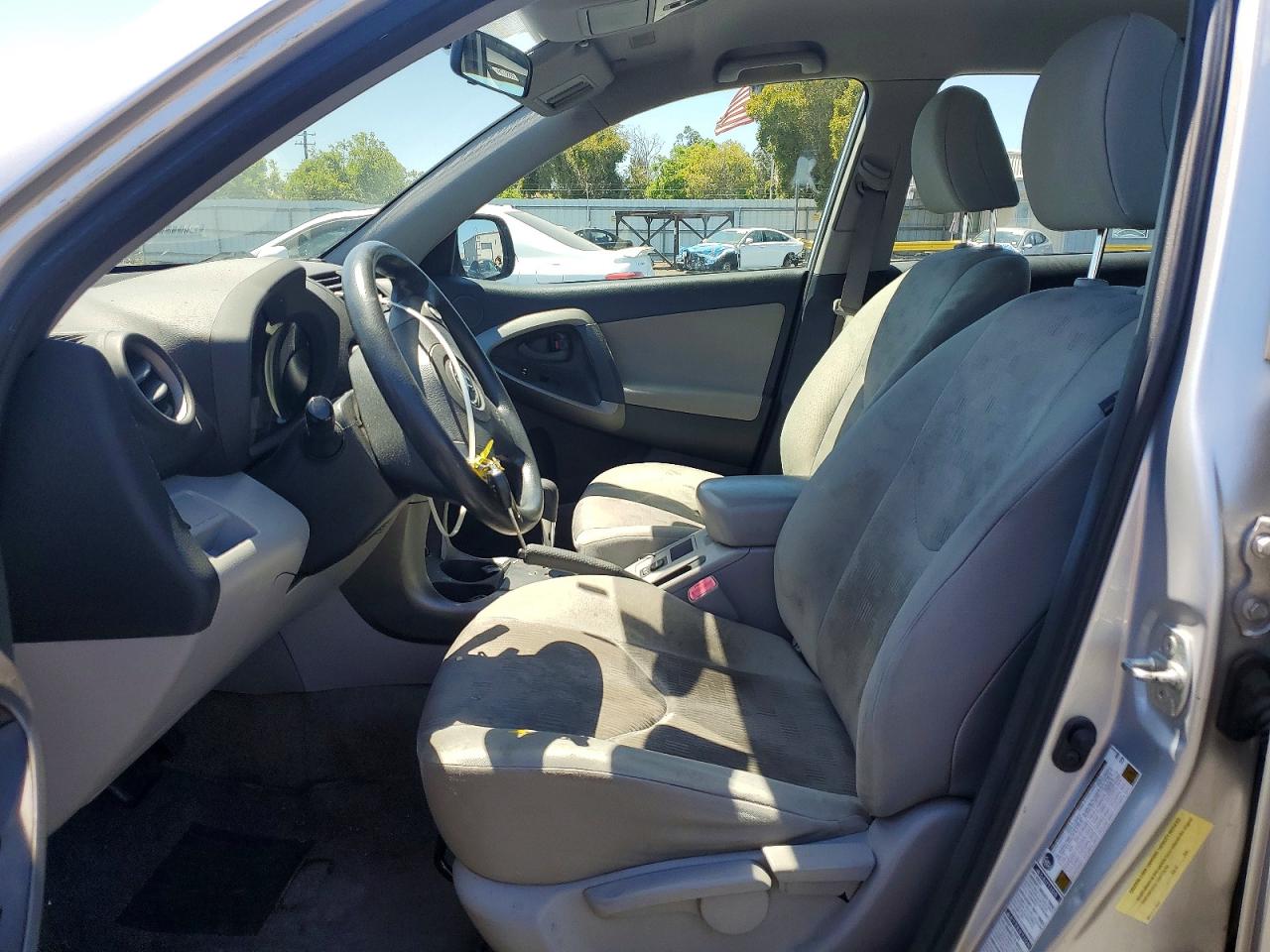 2009 Toyota Rav4 Base Silver vin: JTMBF33V79D014368